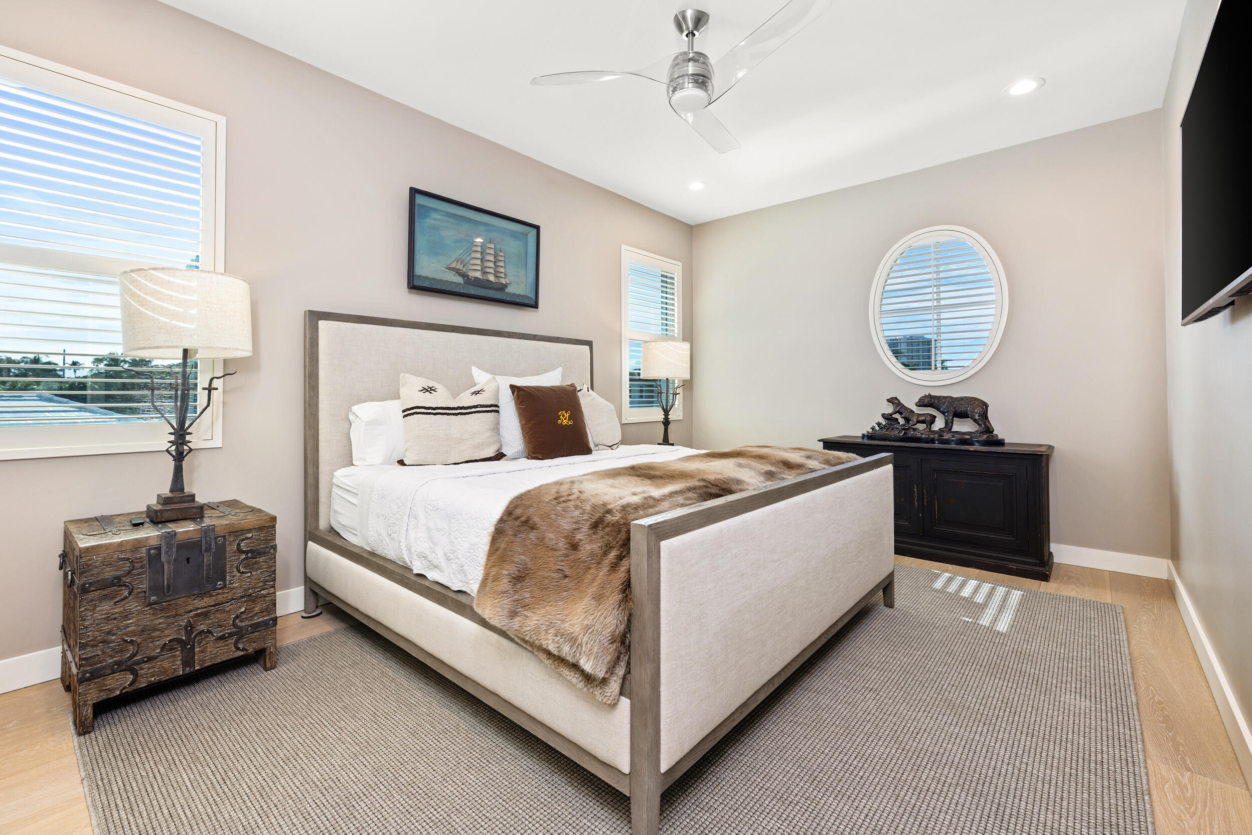 1241 Coral Way Property Photo 15