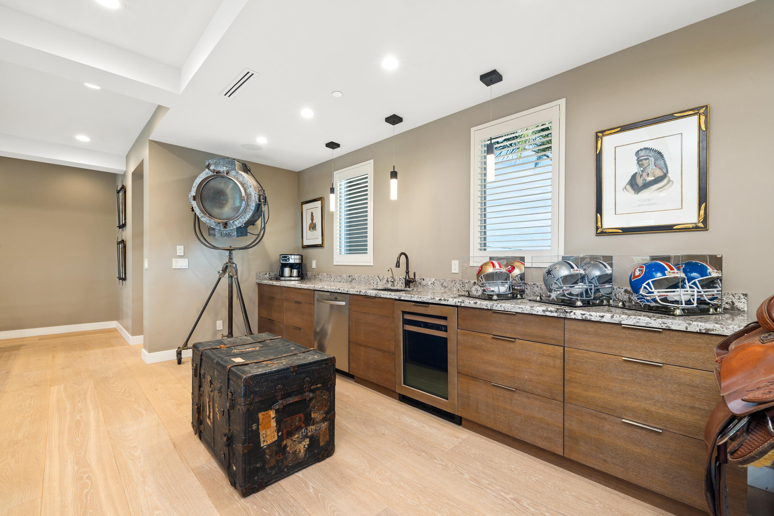 1241 Coral Way Property Photo 18