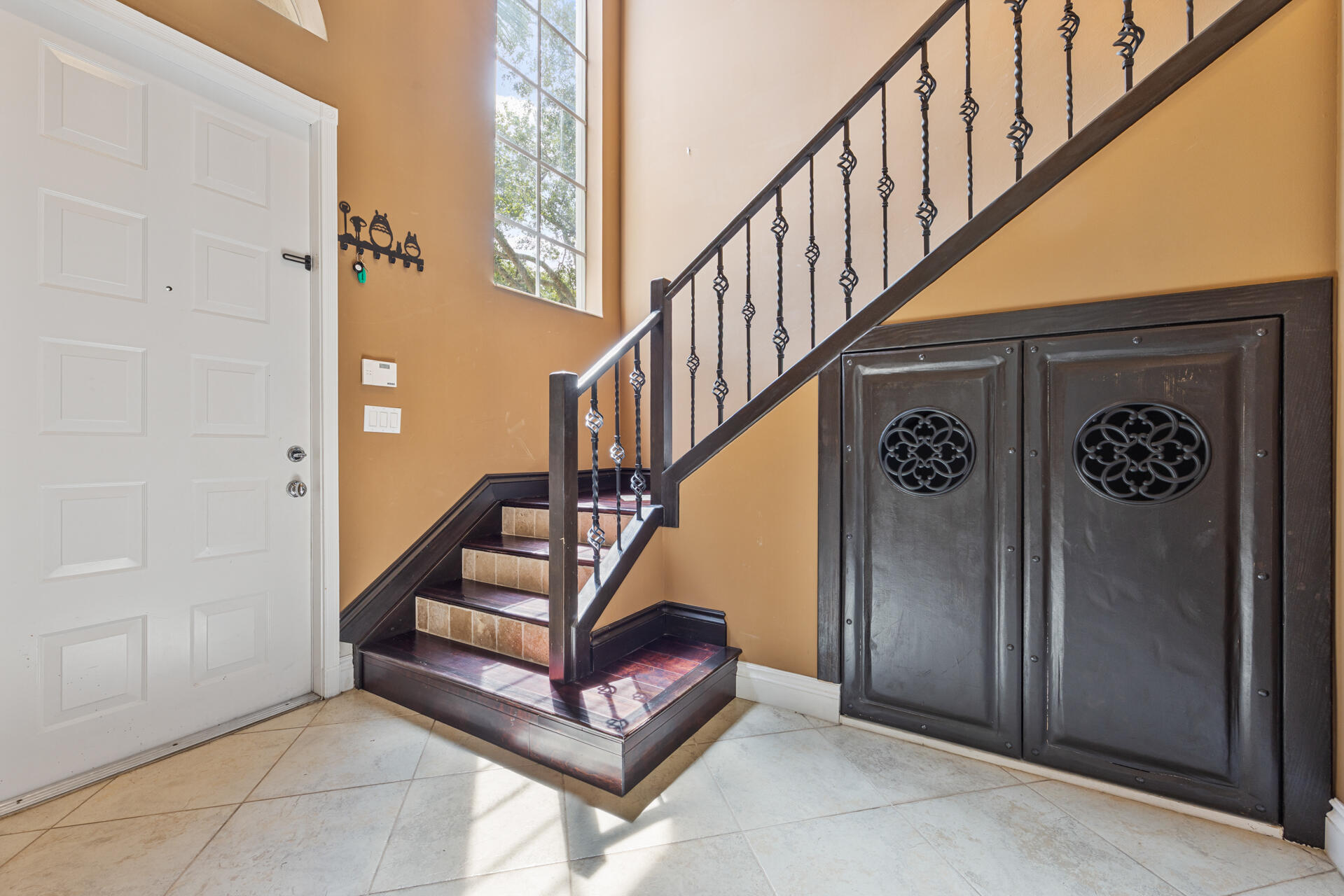 6380 Bella Circle 905 Property Photo 3
