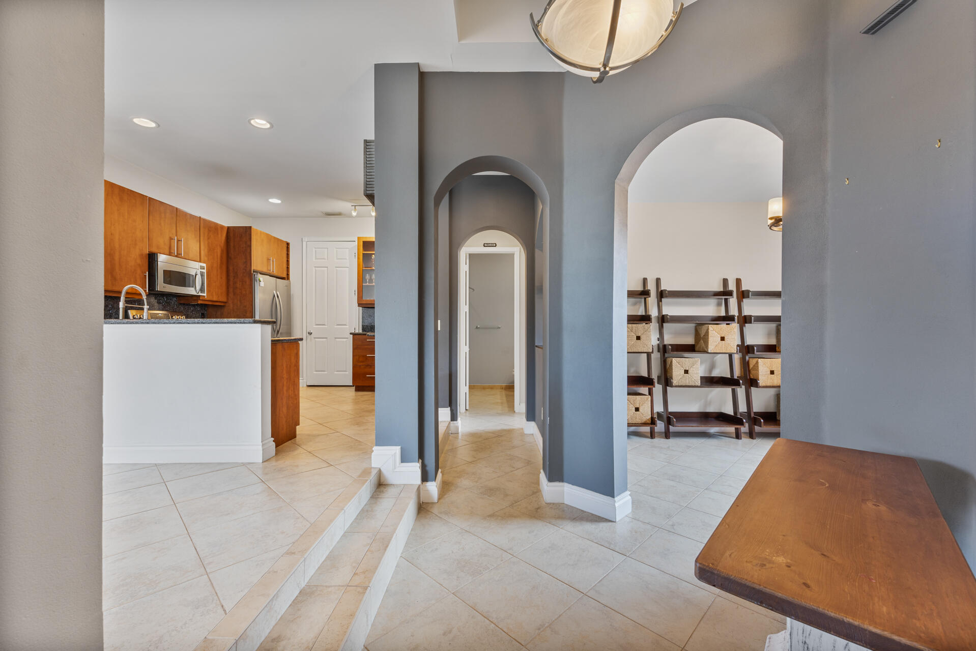 6380 Bella Circle 905 Property Photo 4