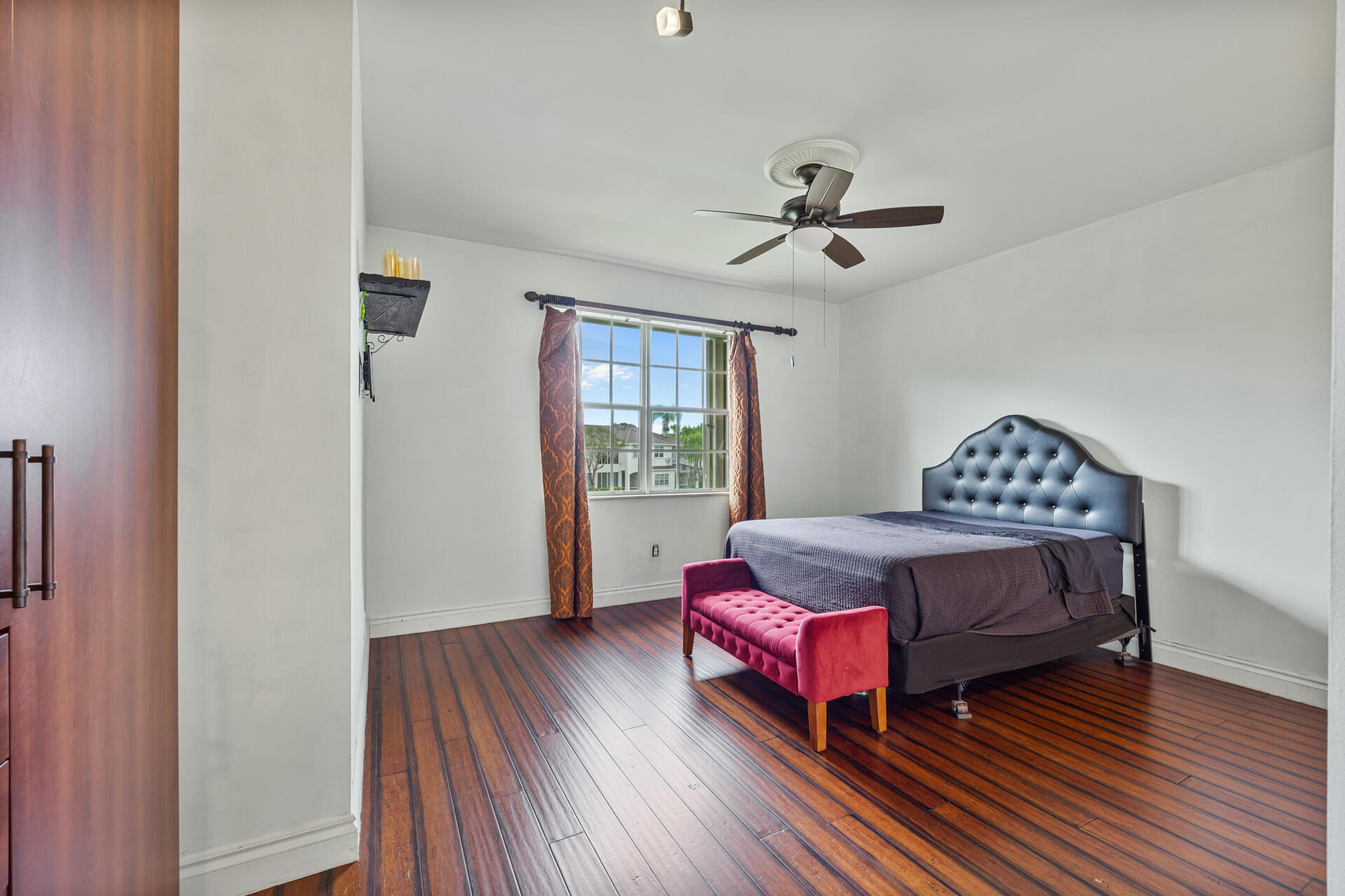 6380 Bella Circle 905 Property Photo 16
