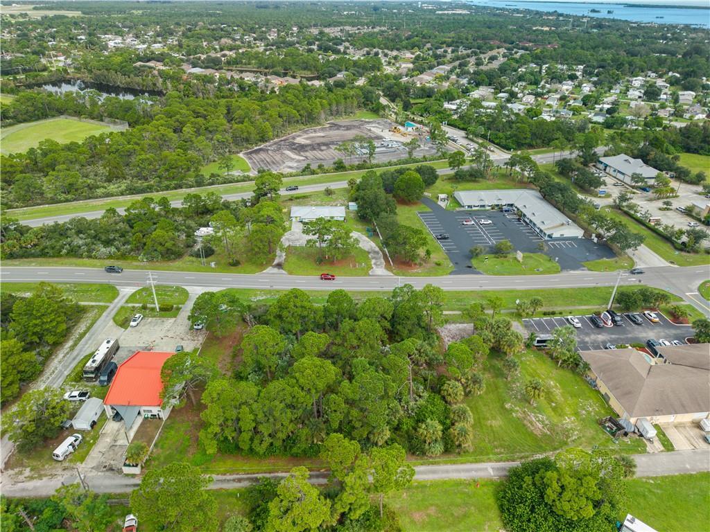 269 Sebastian Boulevard Property Photo 8