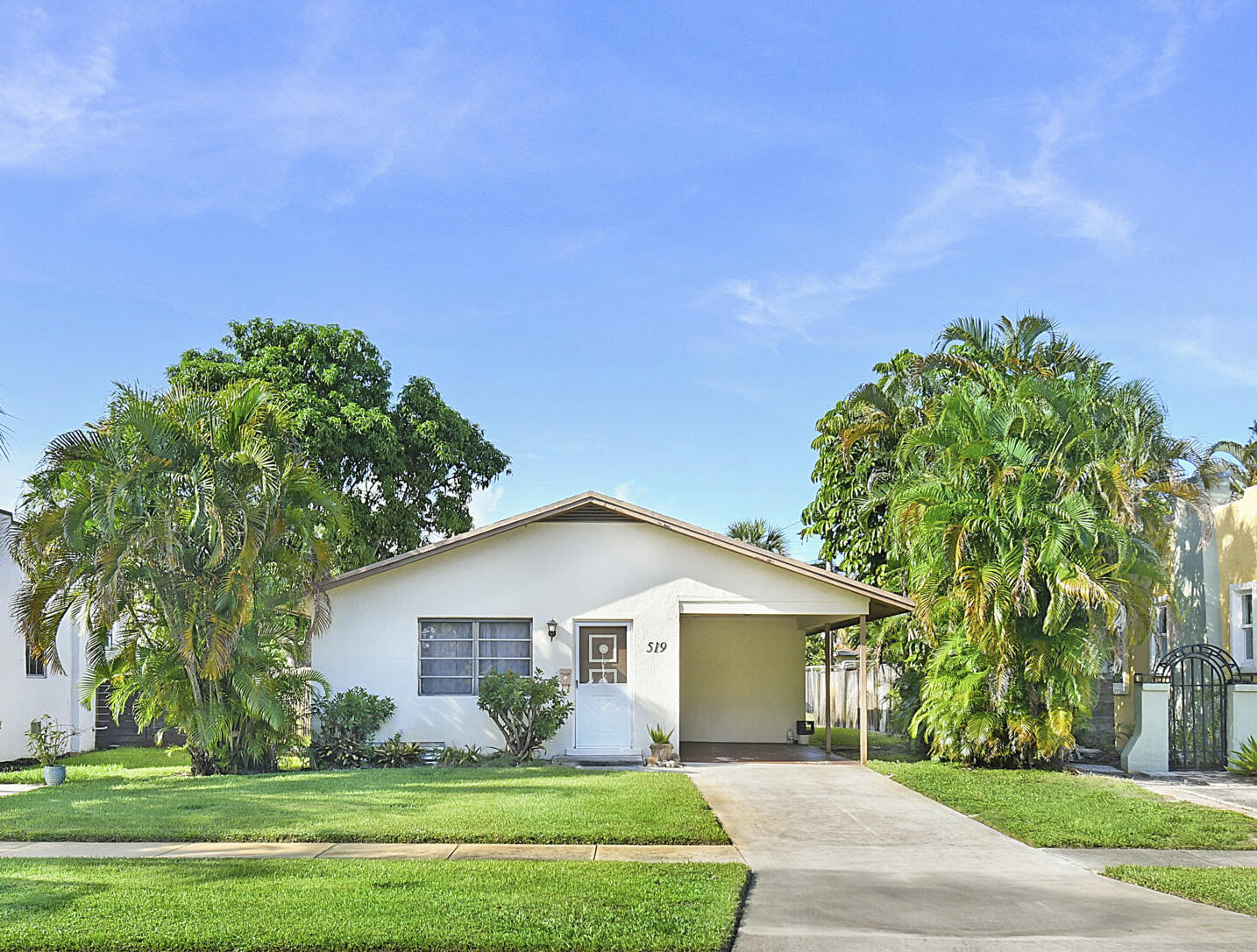 519 EVERGREEN Drive Property Photo 1