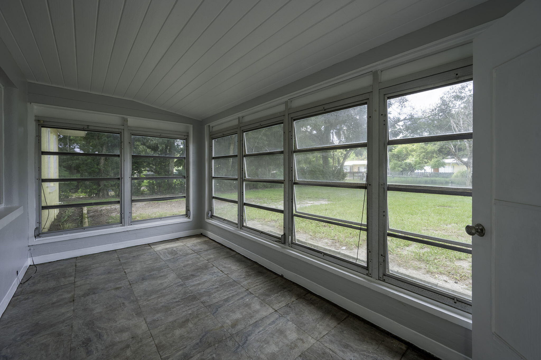 5136 Studio Drive Property Photo 3