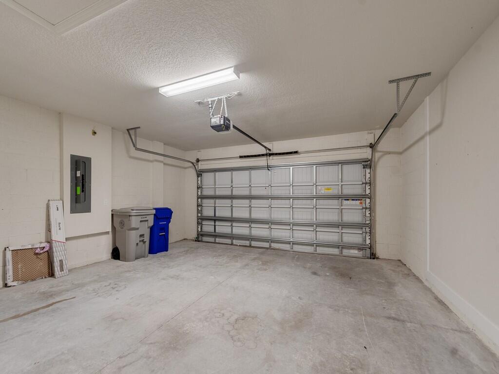5288 Jasper Square Property Photo 21