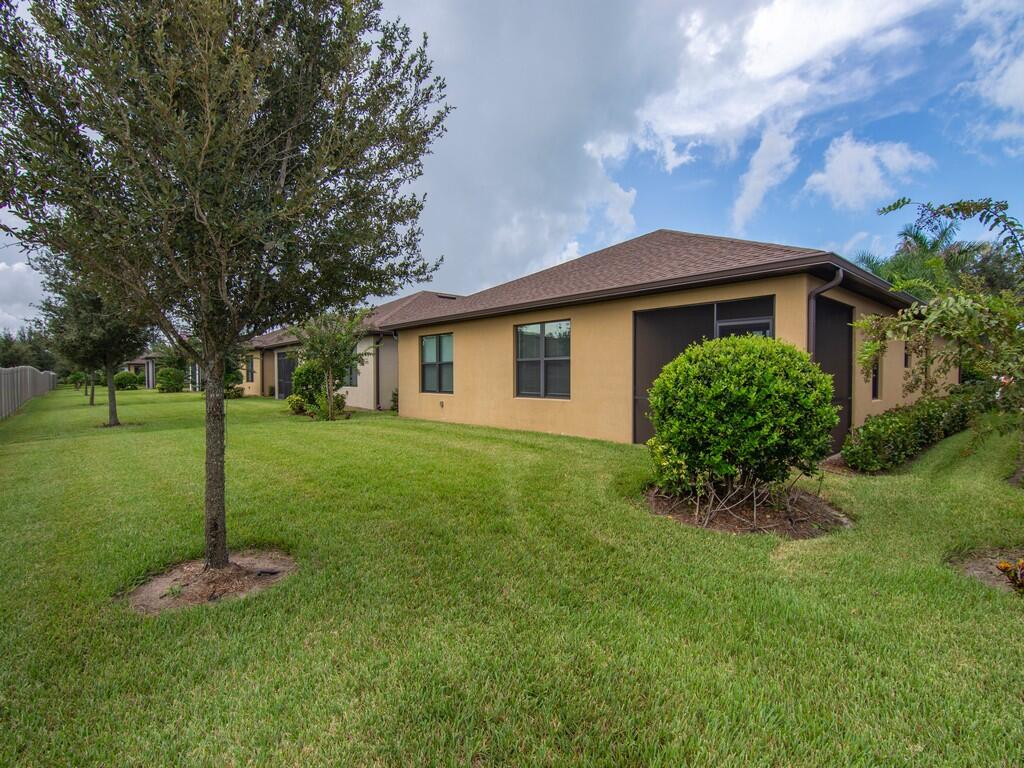 5288 Jasper Square Property Photo 26