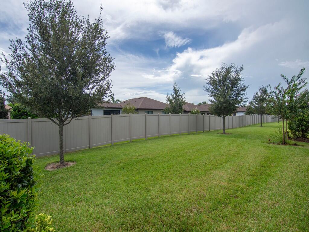 5288 Jasper Square Property Photo 27