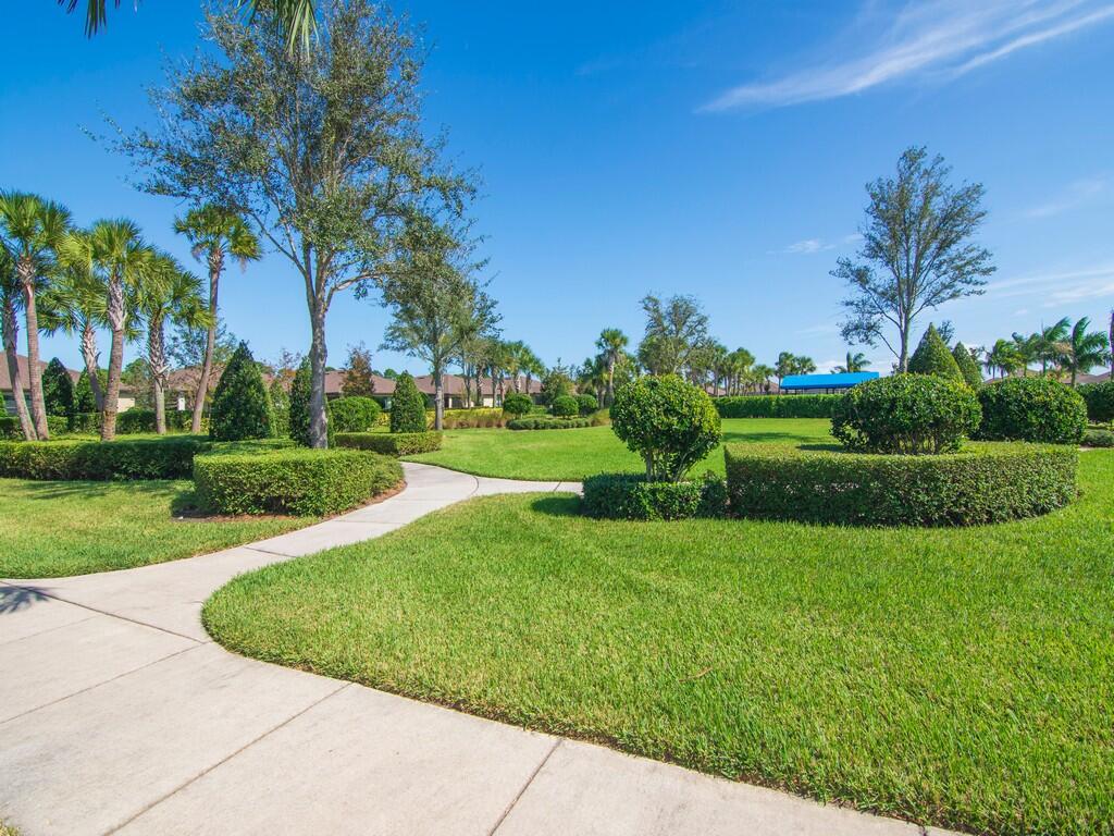 5288 Jasper Square Property Photo 40