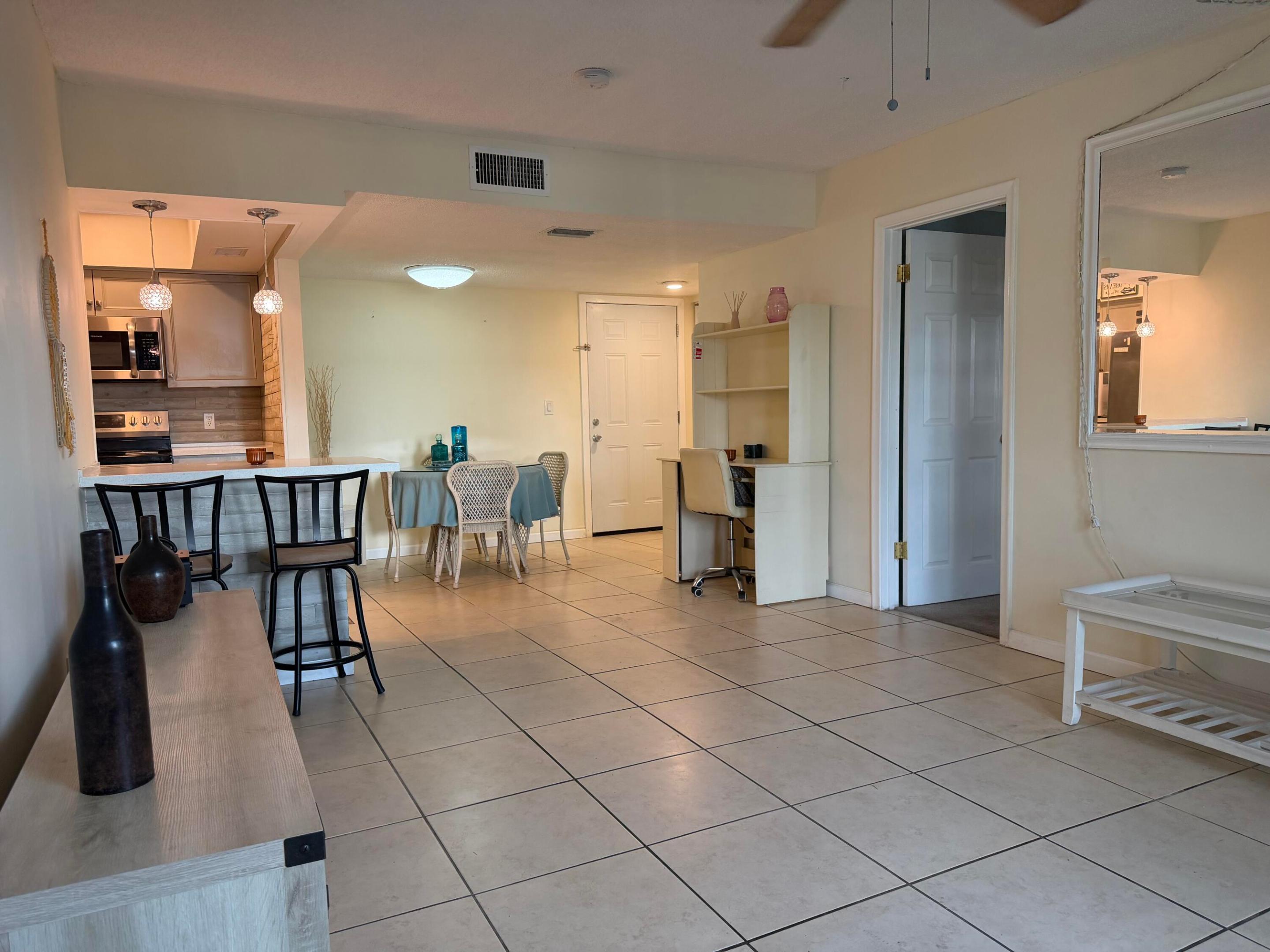 950 S Kanner Highway C 10 Property Photo 5