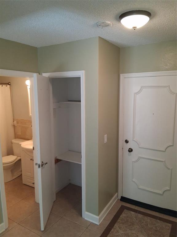 5720 Ne 22nd Way 406 Property Photo 14