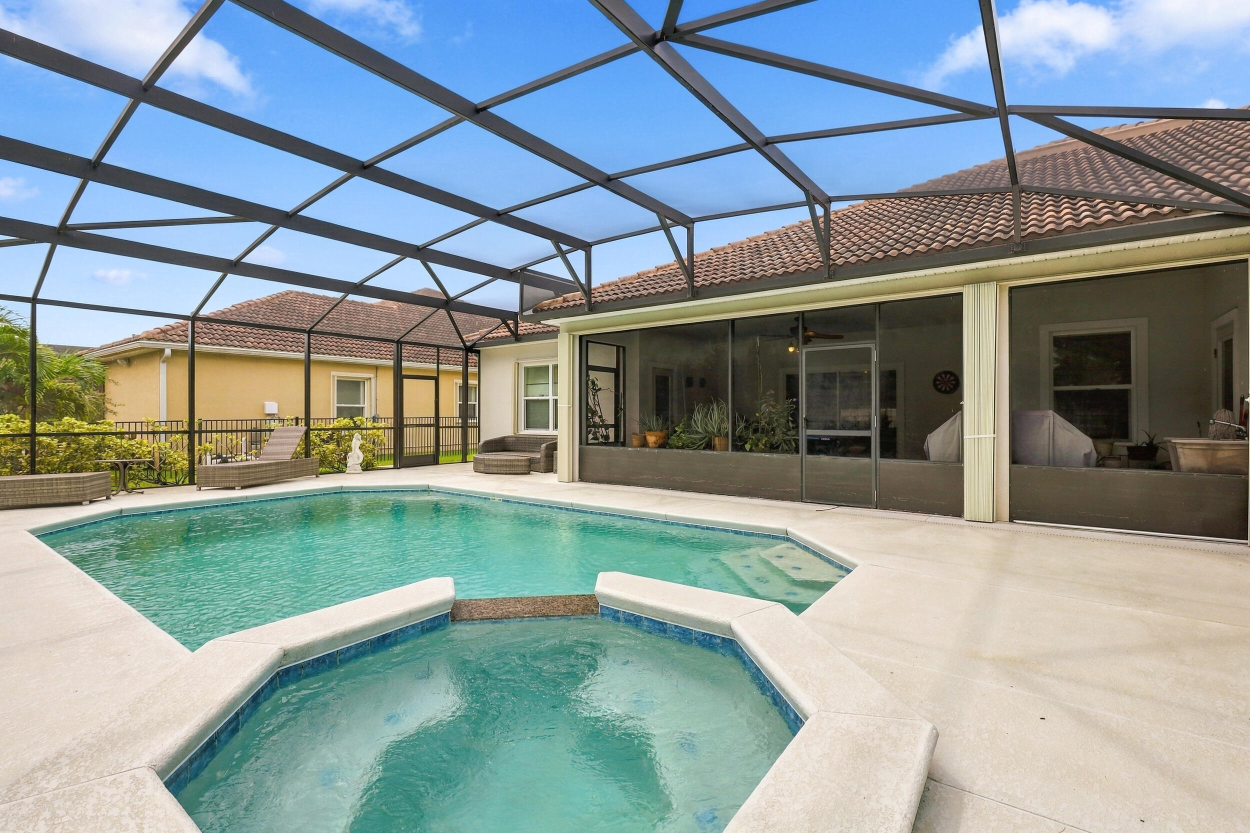 11490 Sw Aventino Drive Property Photo 3