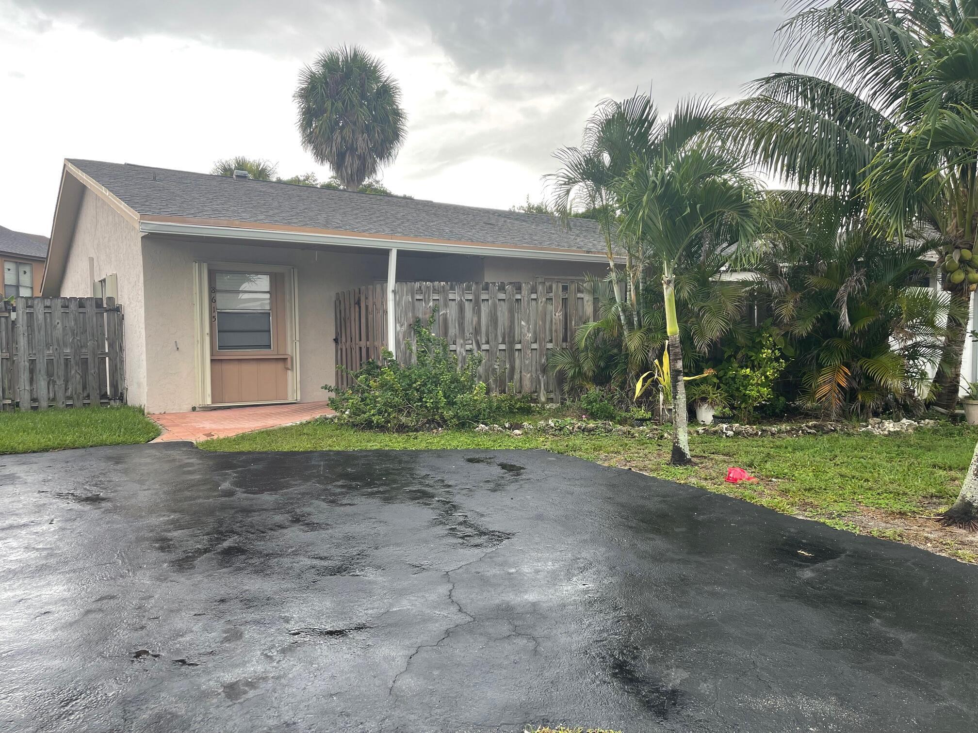 8615 Satalite Terrace Property Photo 1