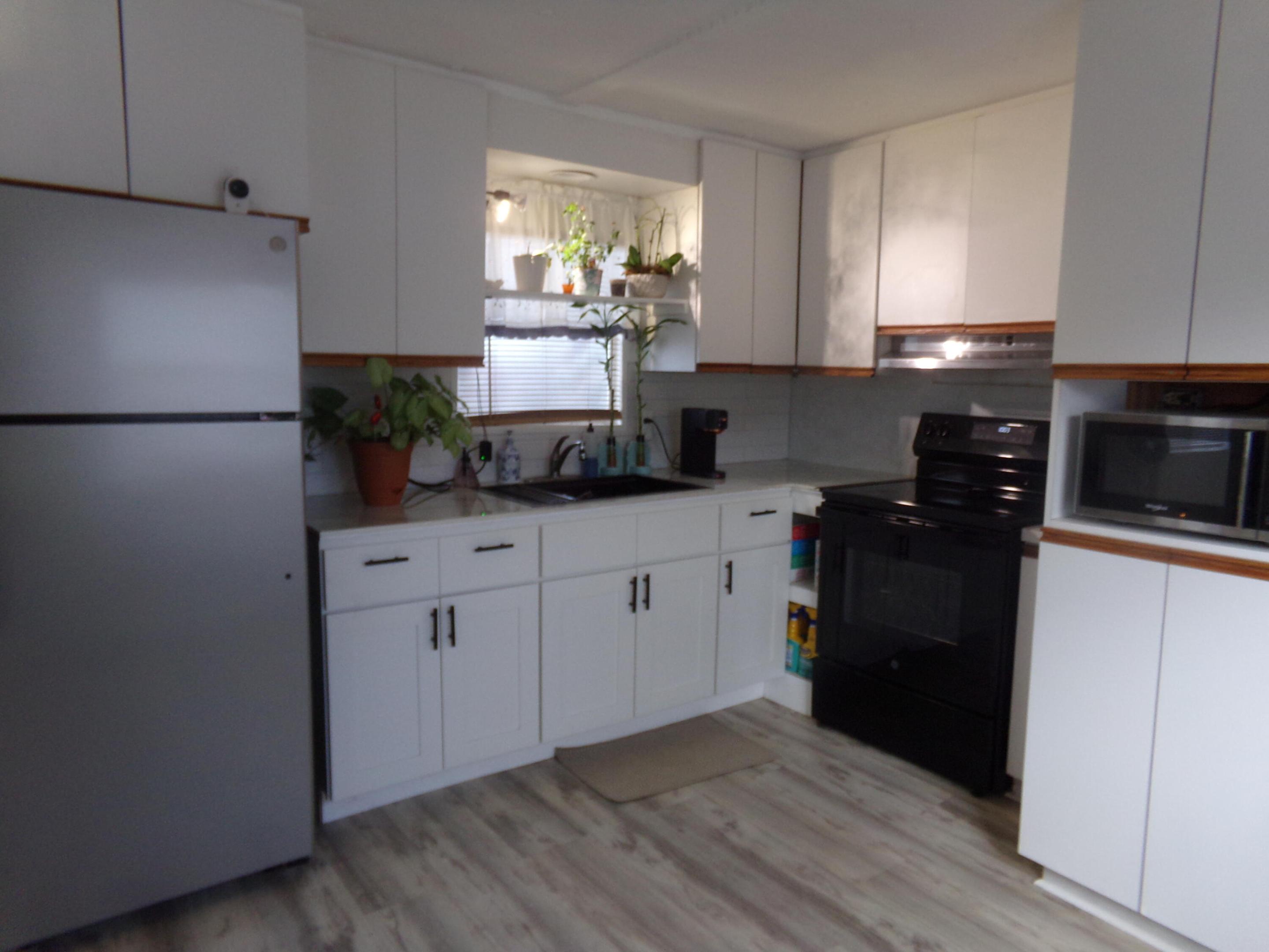 3965 Sheraton Circle Property Photo 5