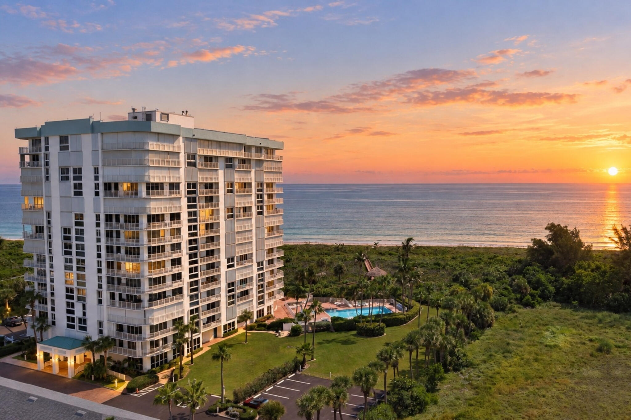 2700 N Highway A1a 1004 Property Photo 2