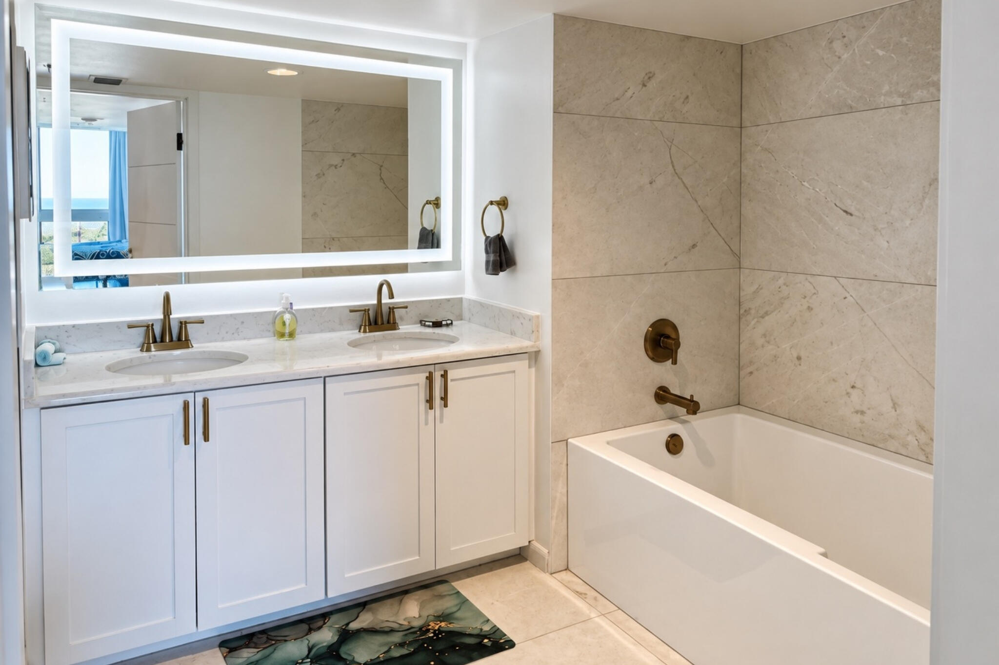 2700 N Highway A1a 1004 Property Photo 17