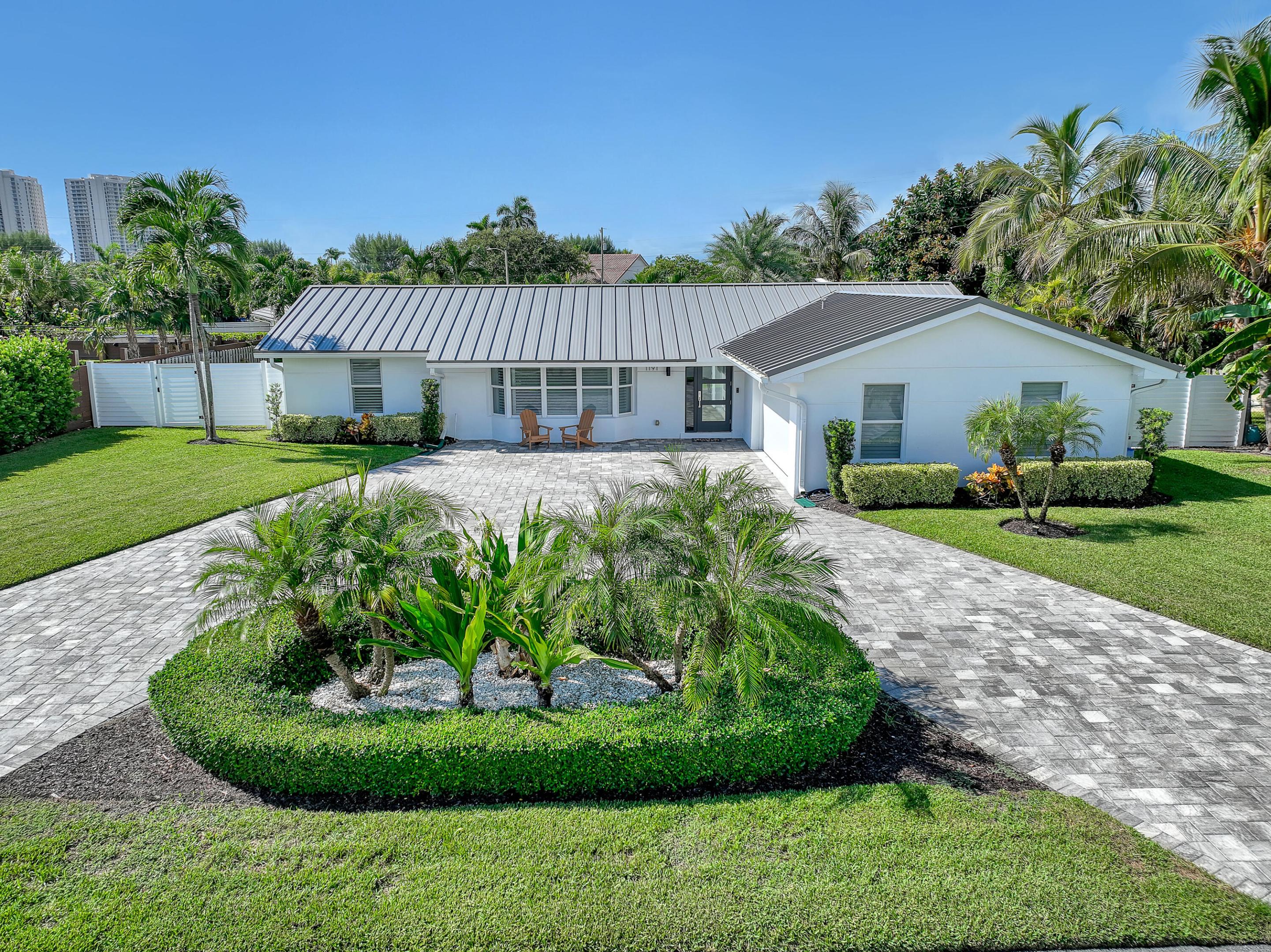 1191 Bimini Lane Property Photo 1