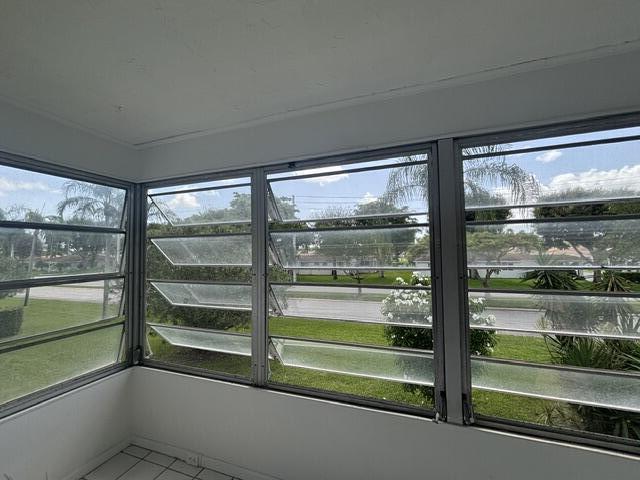6 Abbey Lane 207 Property Photo 15