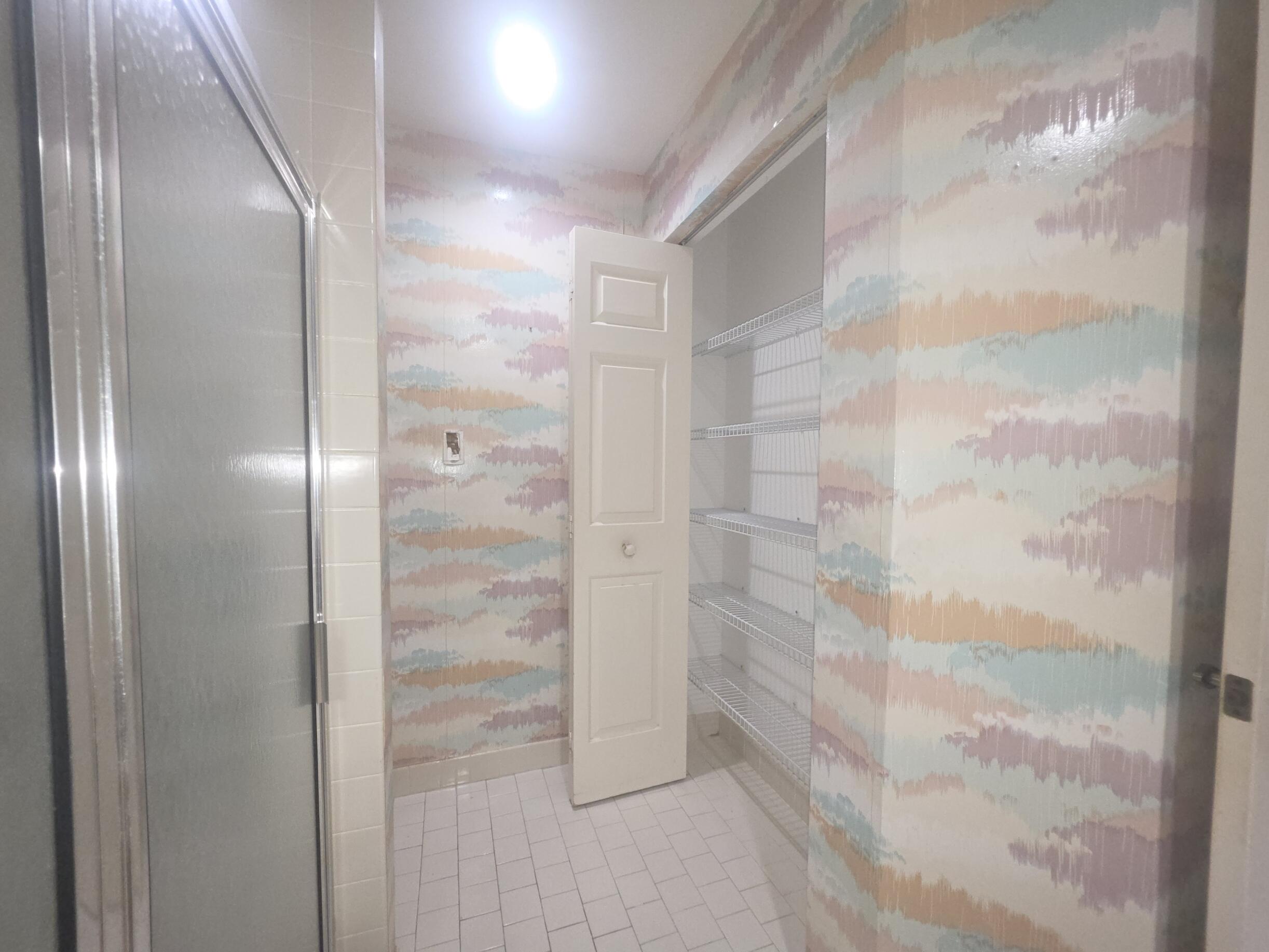 7852 Lexington Club Boulevard B Property Photo 15