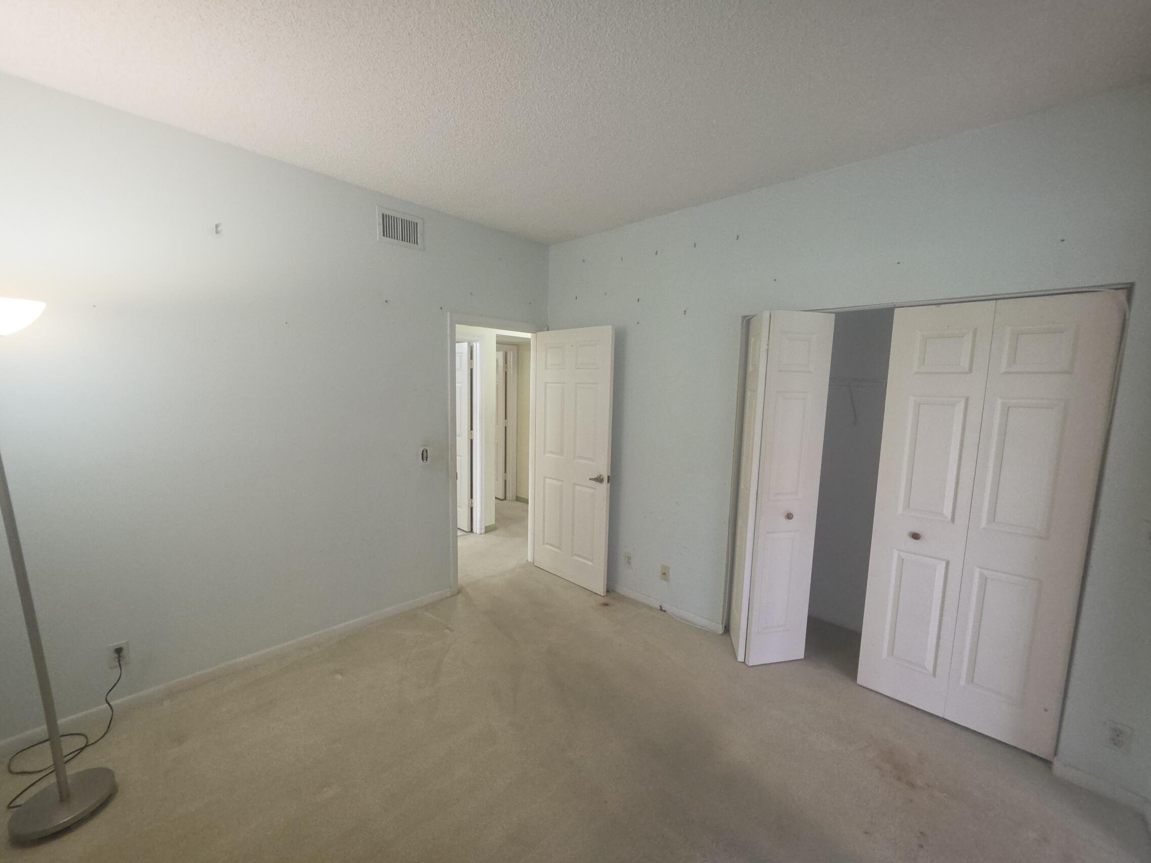 7852 Lexington Club Boulevard B Property Photo 17