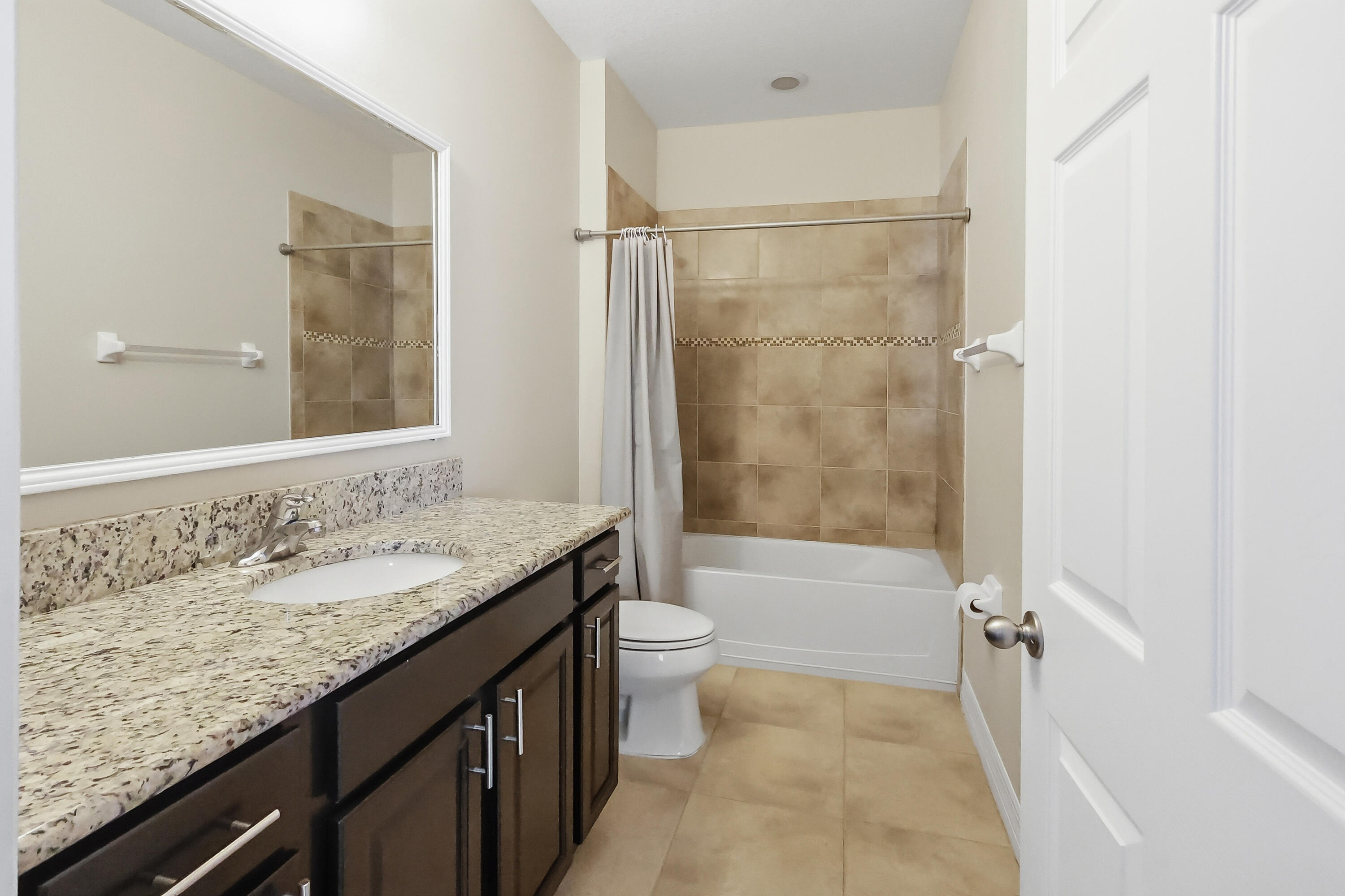 6460 Palm Place Property Photo 19