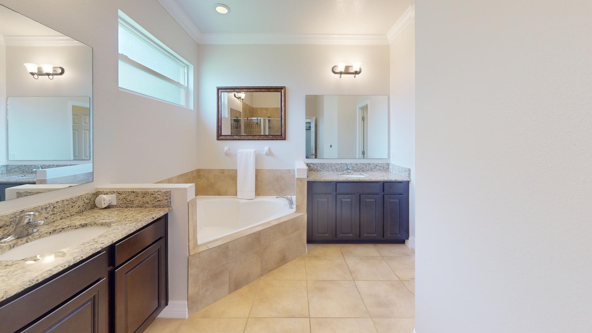 6460 Palm Place Property Photo 24