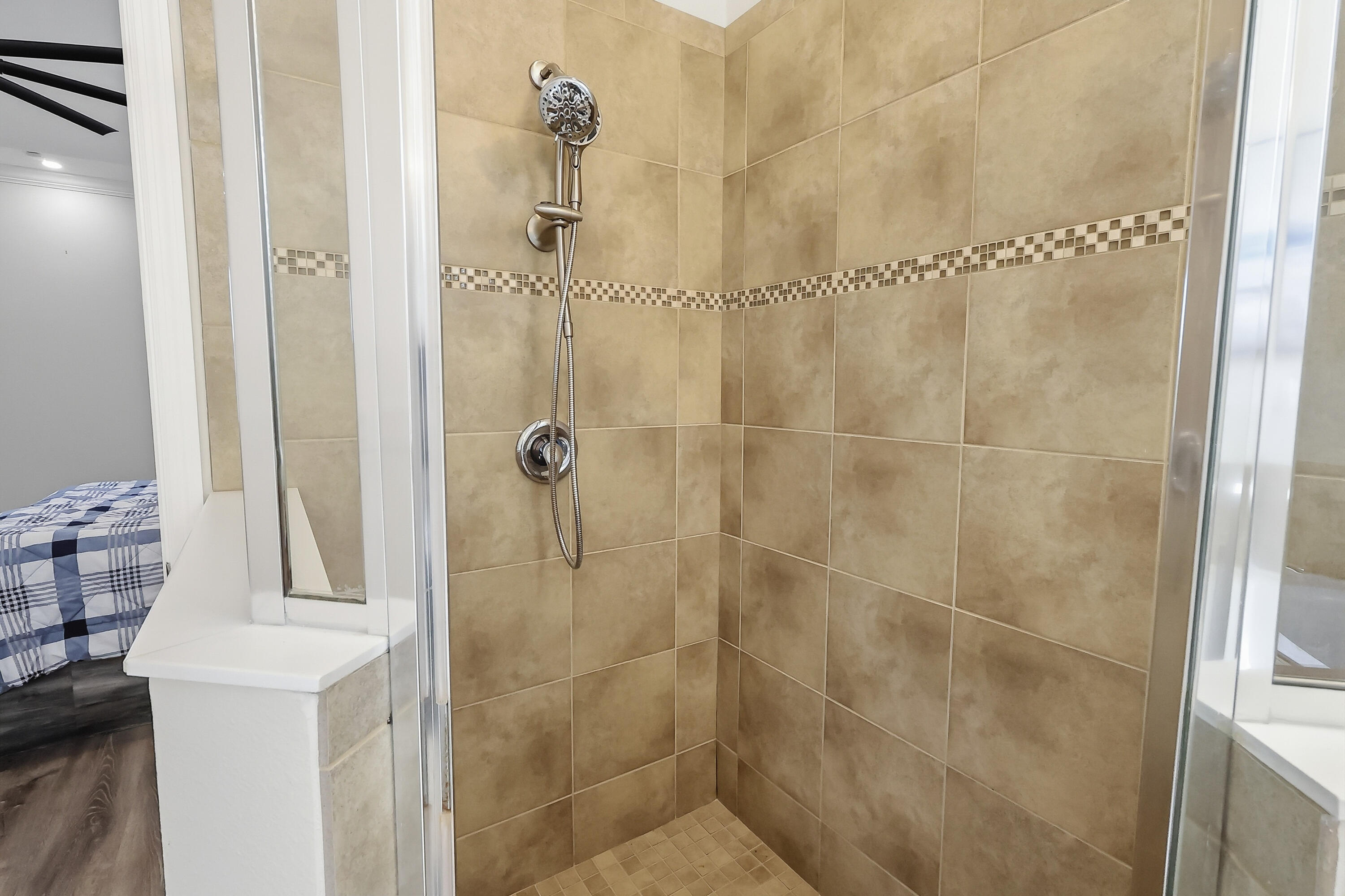 6460 Palm Place Property Photo 26