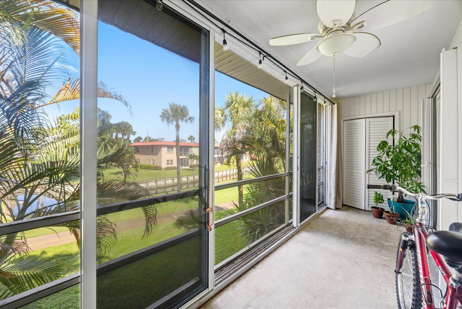 1917 Sw Palm City Road Apt G Property Photo 19
