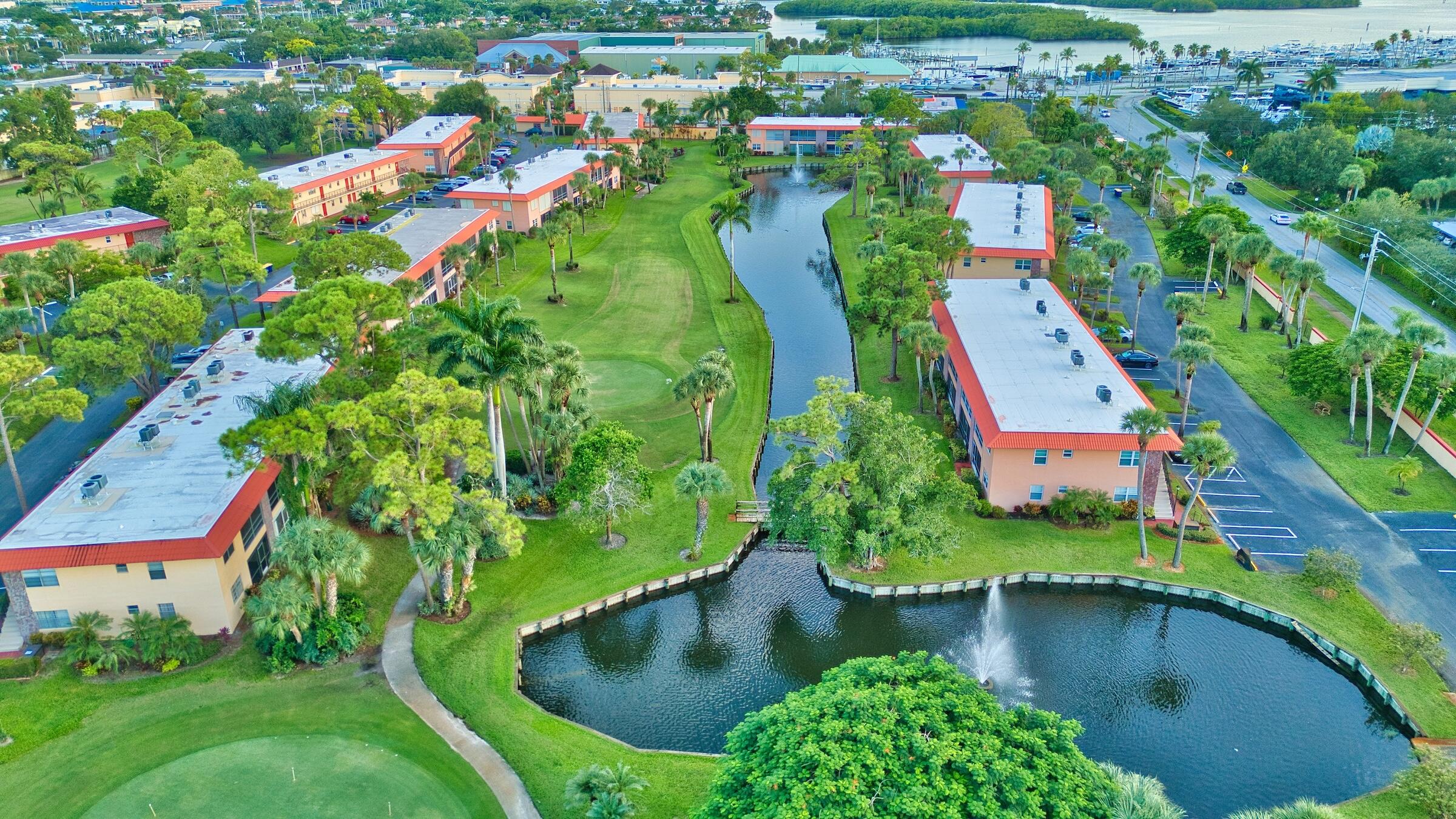 1917 Sw Palm City Road Apt G Property Photo 47