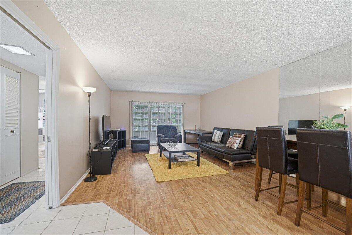 4602 Martinique Way A2 Property Photo 8