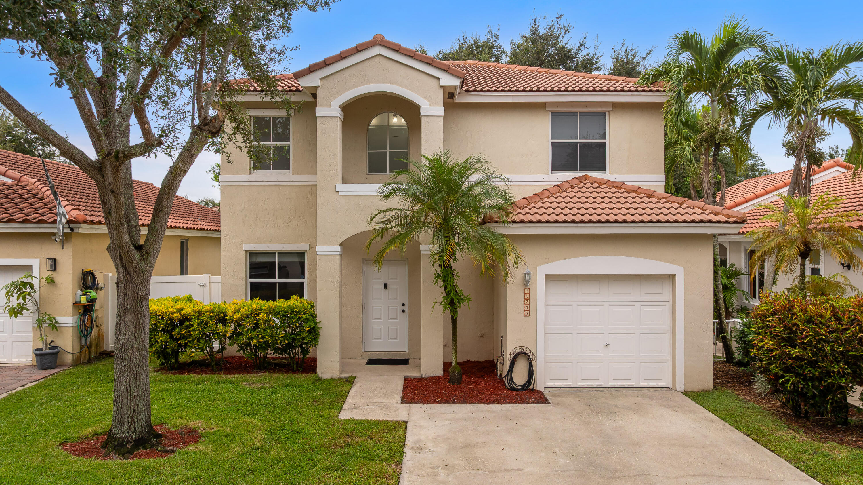 15266 Sw 49th Street Property Photo 1