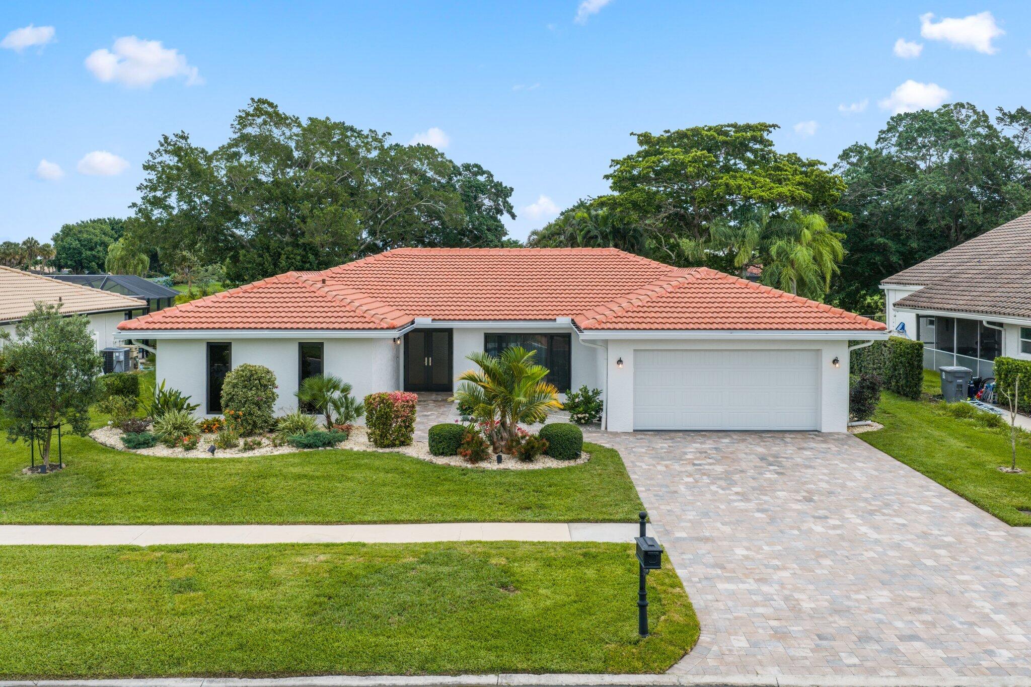 20195 Back 9 Drive Property Photo 1