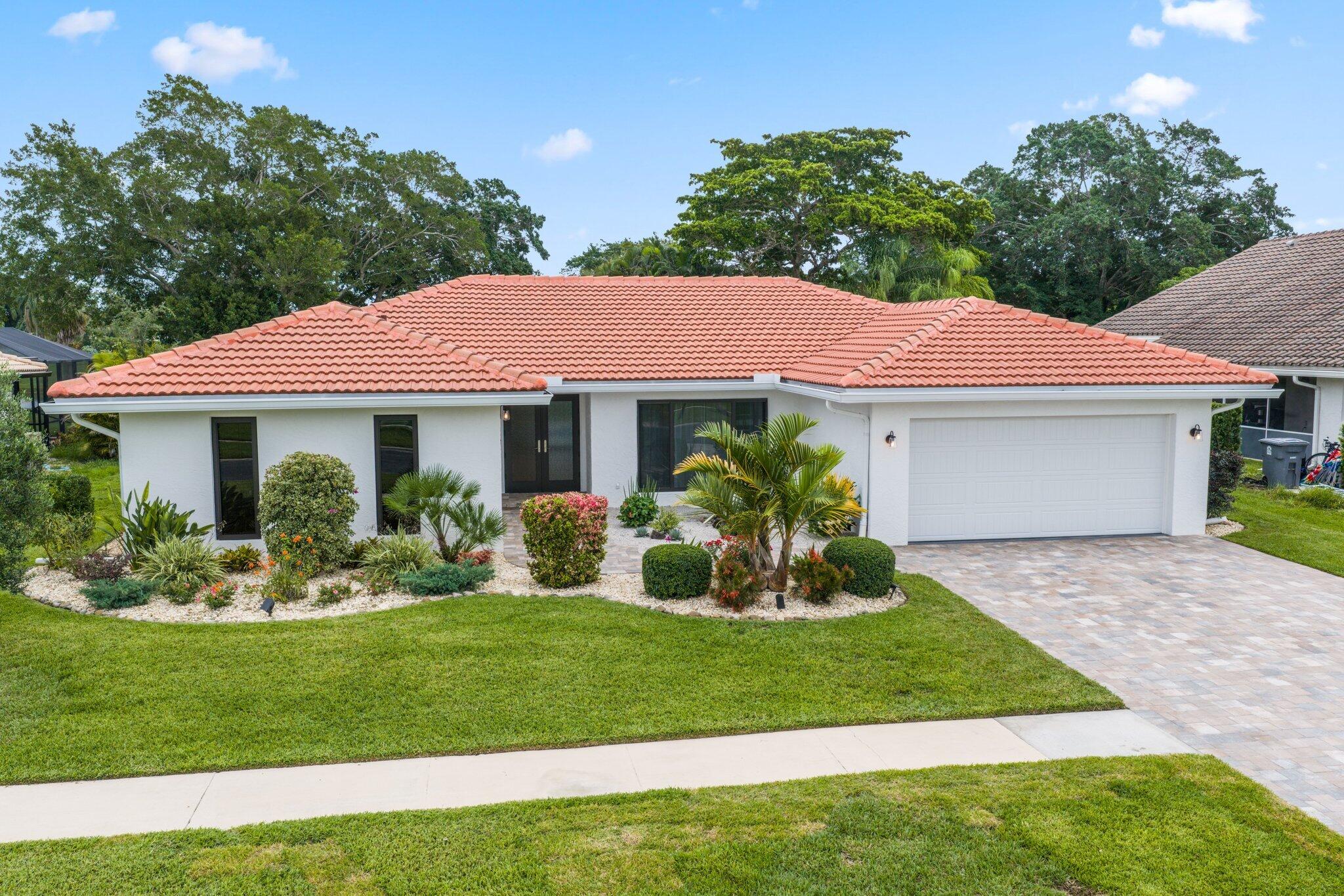20195 Back 9 Drive Property Photo 2