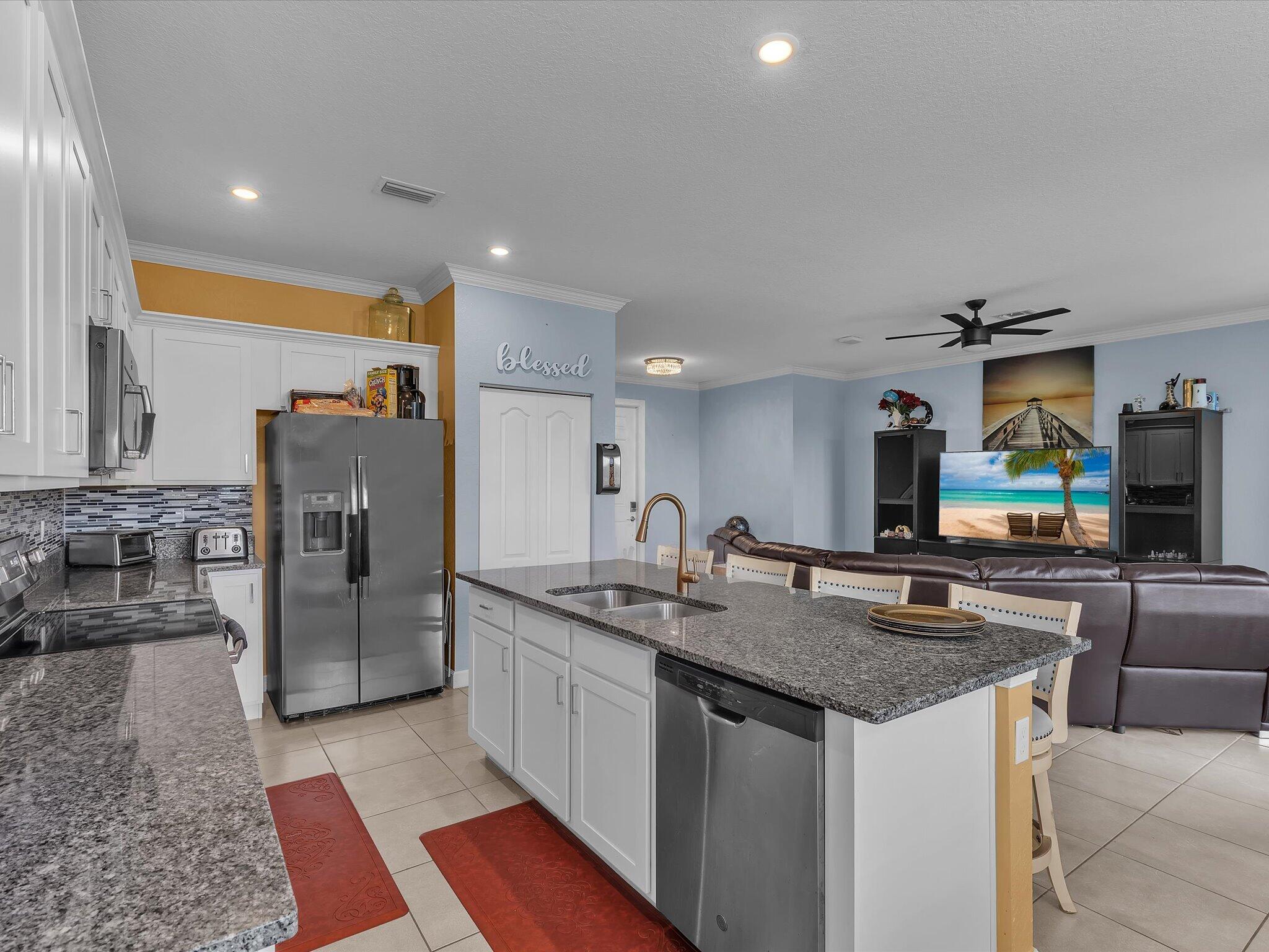 7190 Nw Farnsworth Circle Property Photo 15