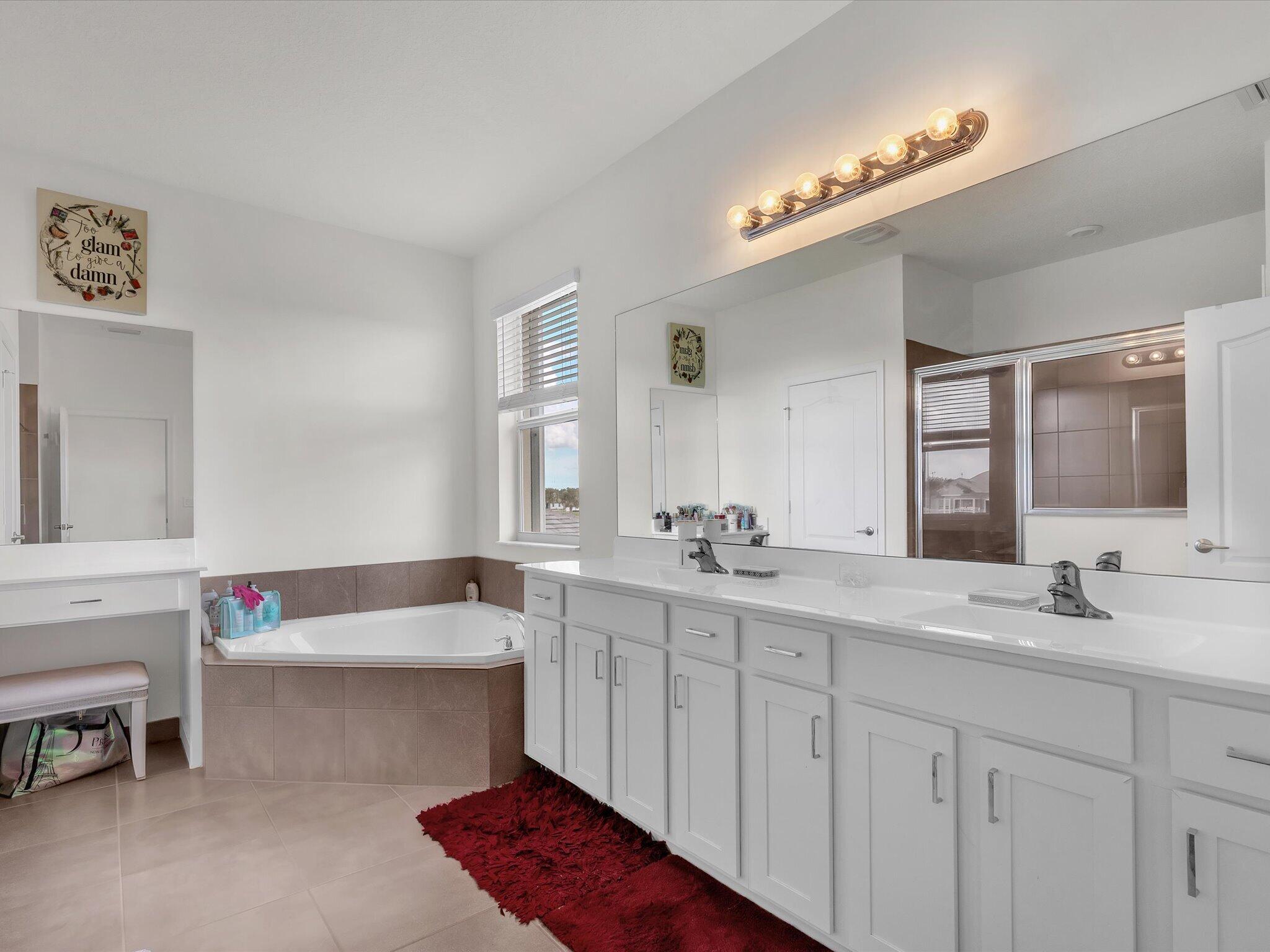 7190 Nw Farnsworth Circle Property Photo 36