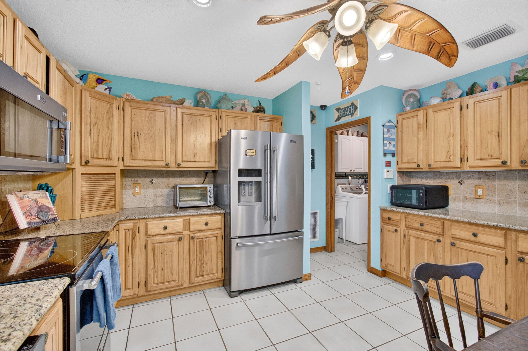 502 Venice Drive Property Photo 10