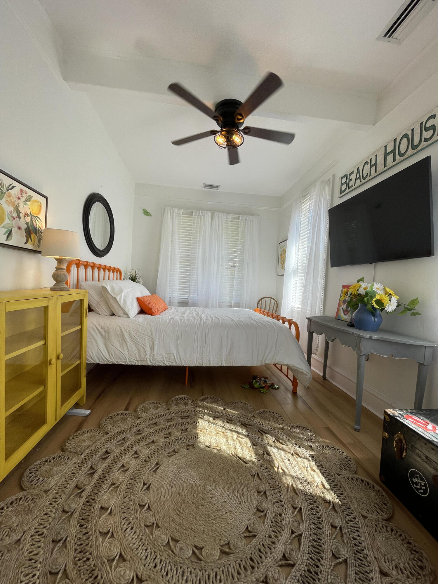 321 N L Street Property Photo 10