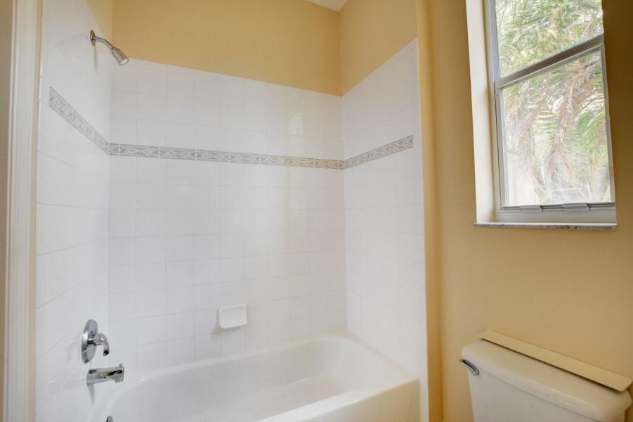 1388 Beacon Circle Property Photo 6