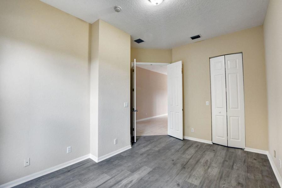 1388 Beacon Circle Property Photo 11