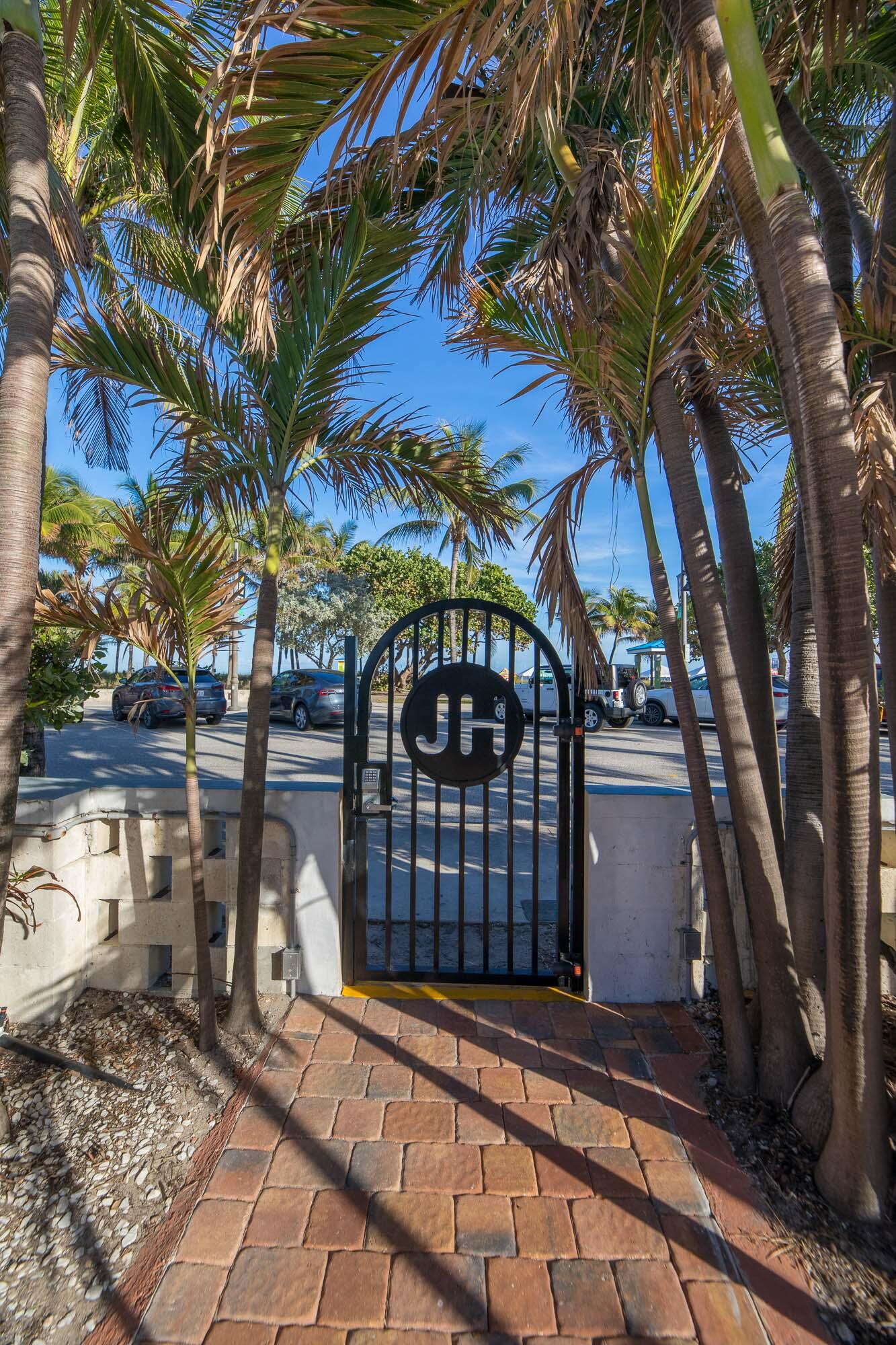 305 N Pompano Beach Boulevard 707 Property Photo 27