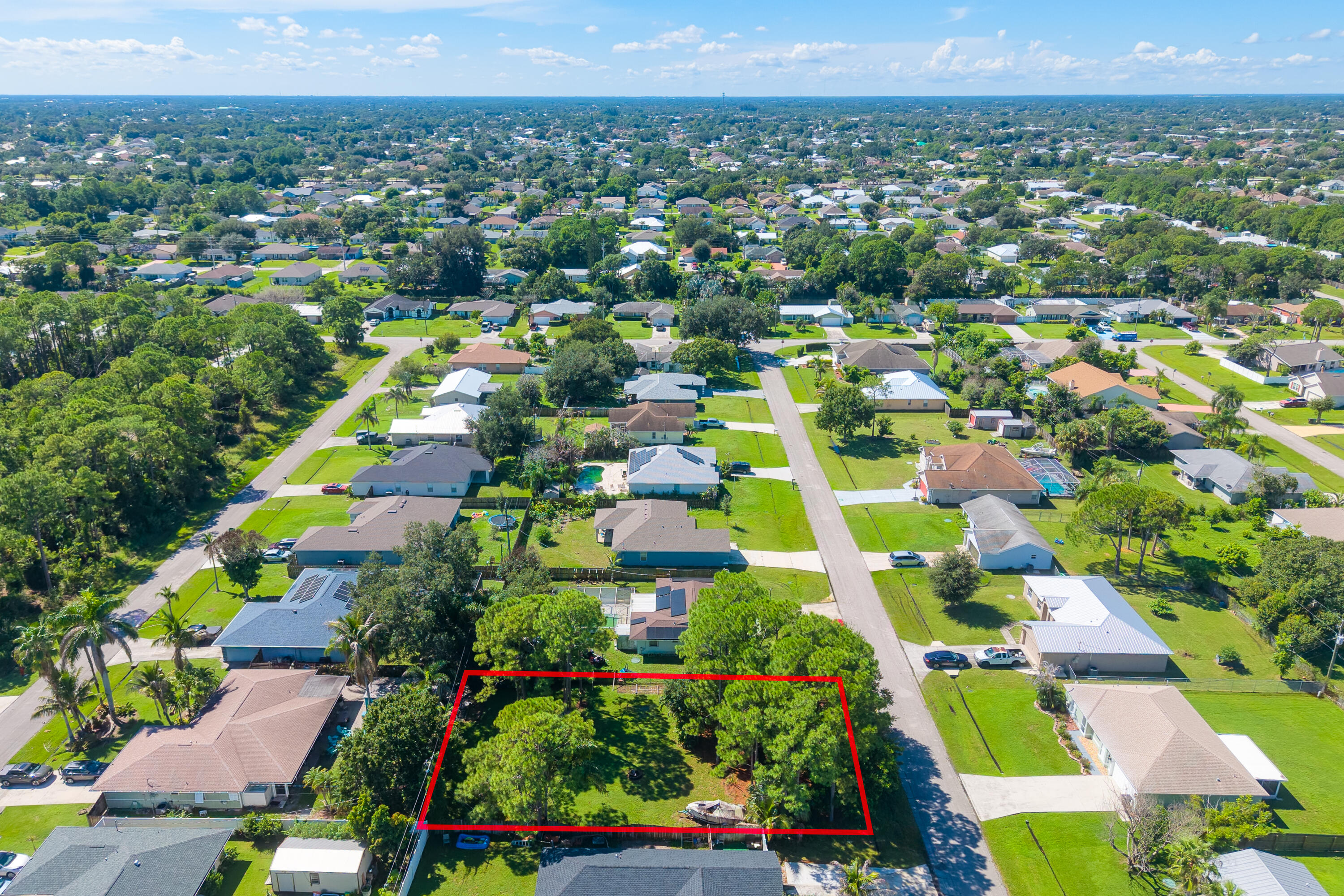 1261 Sw Byron Street Property Photo 4