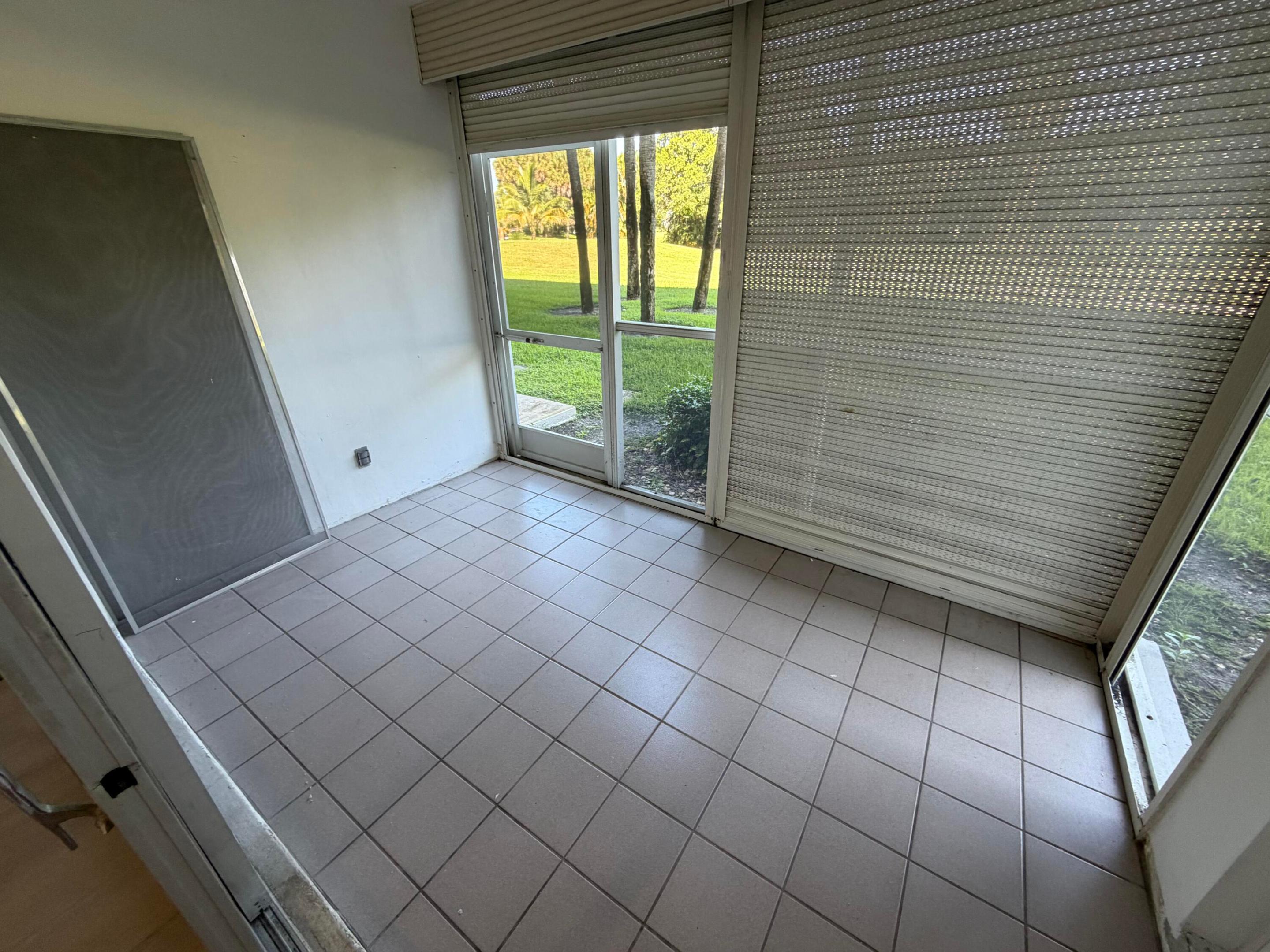 2661 S Course Drive 105 Property Photo 16