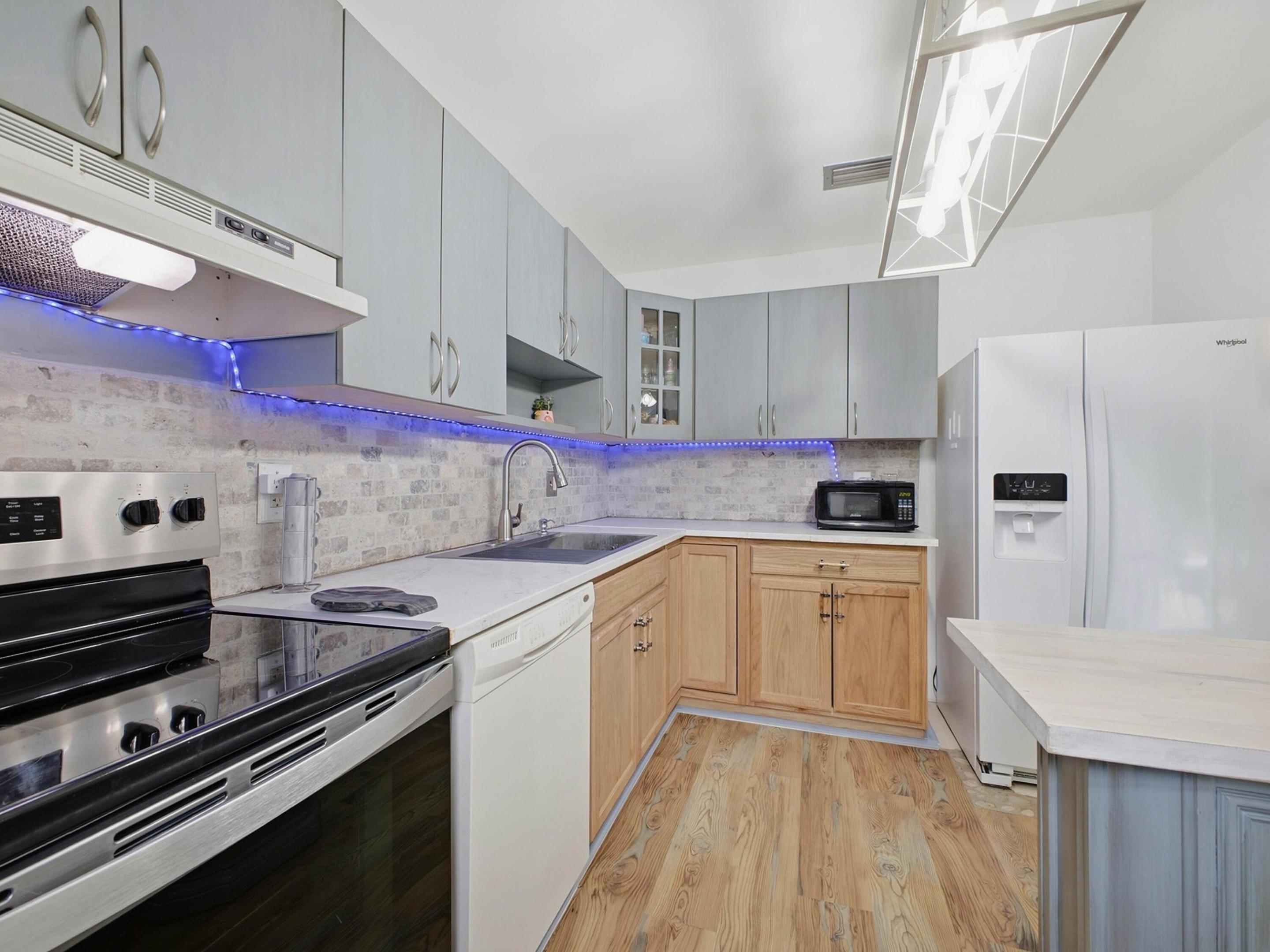 234 La Mancha Avenue Property Photo 13