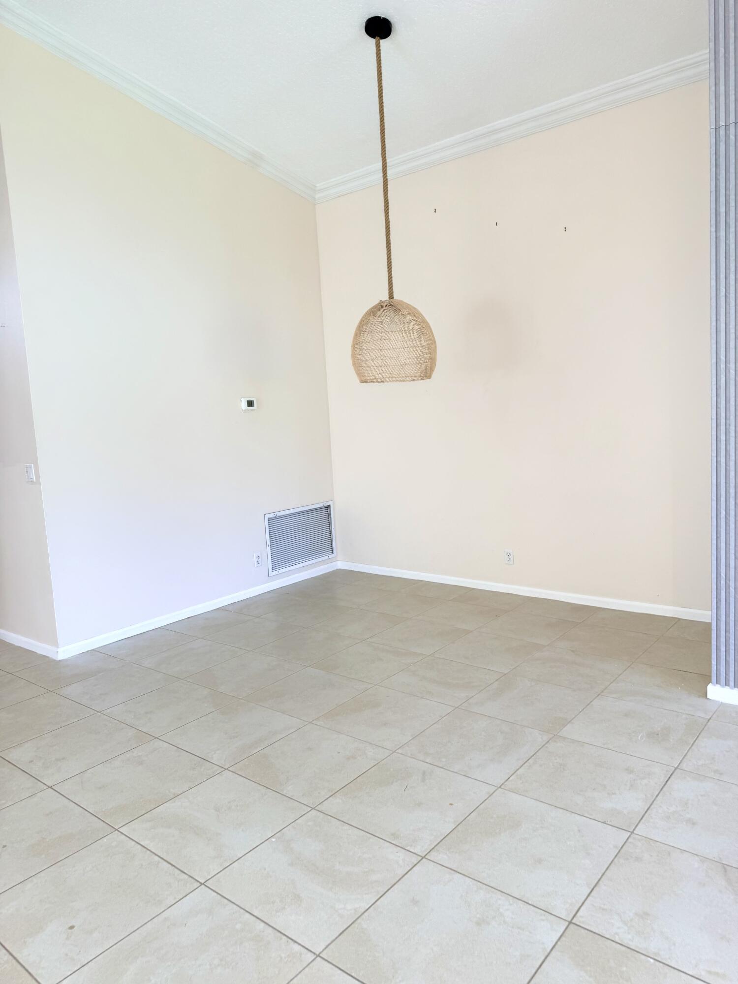 12390 Boneventure Drive Property Photo 6