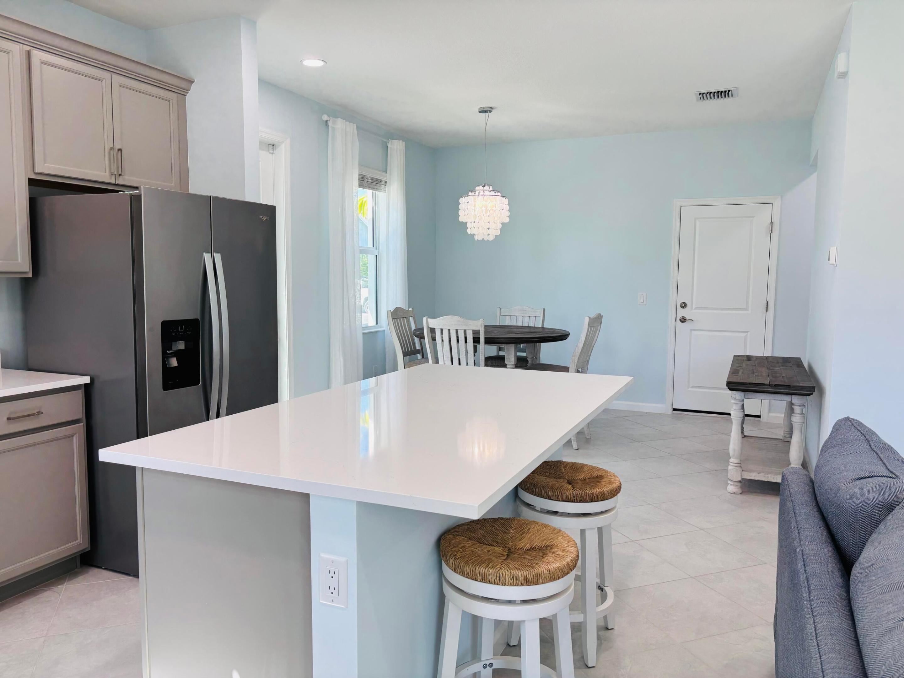4302 Brookgreen Square Property Photo 7