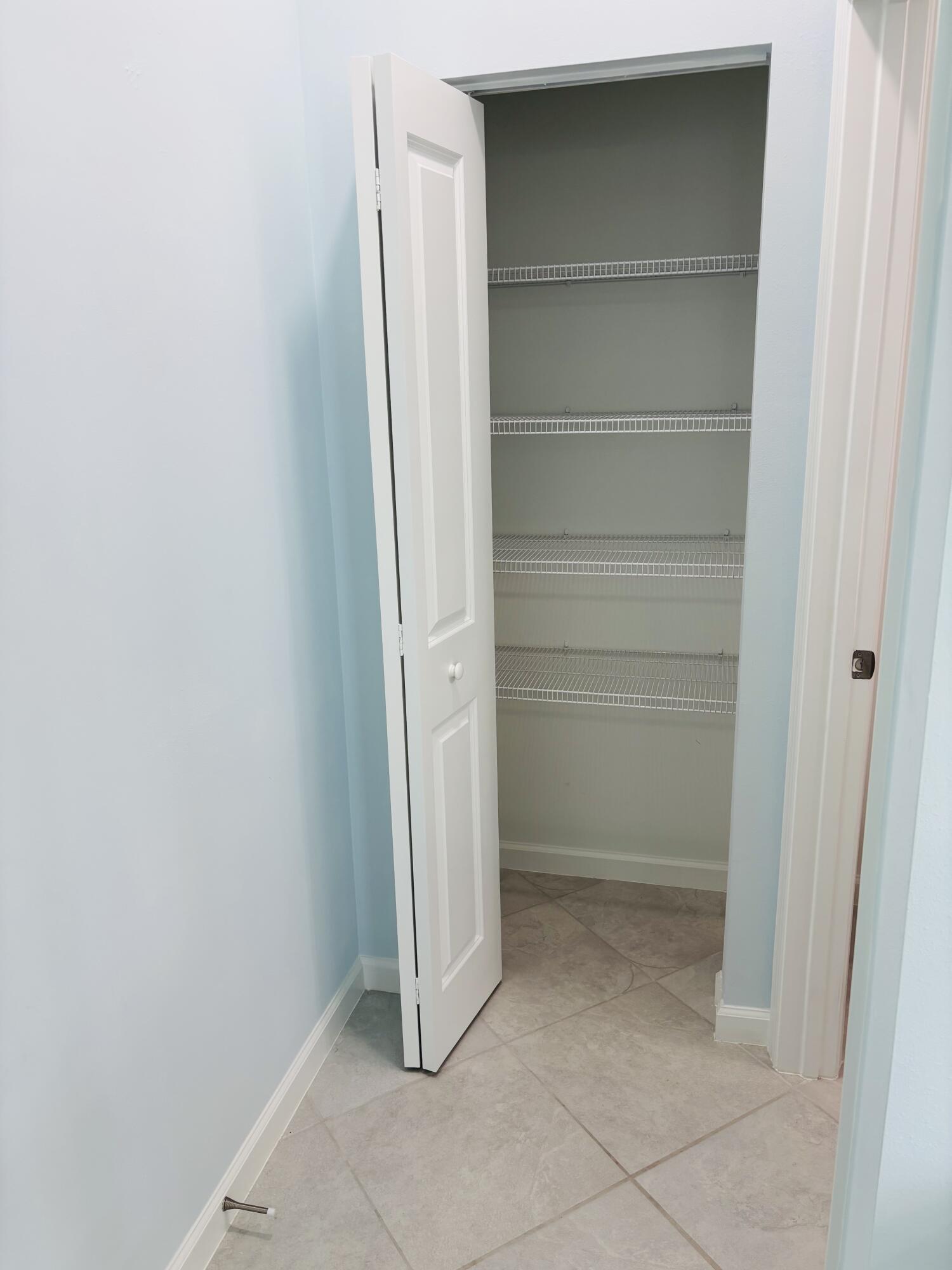 4302 Brookgreen Square Property Photo 21