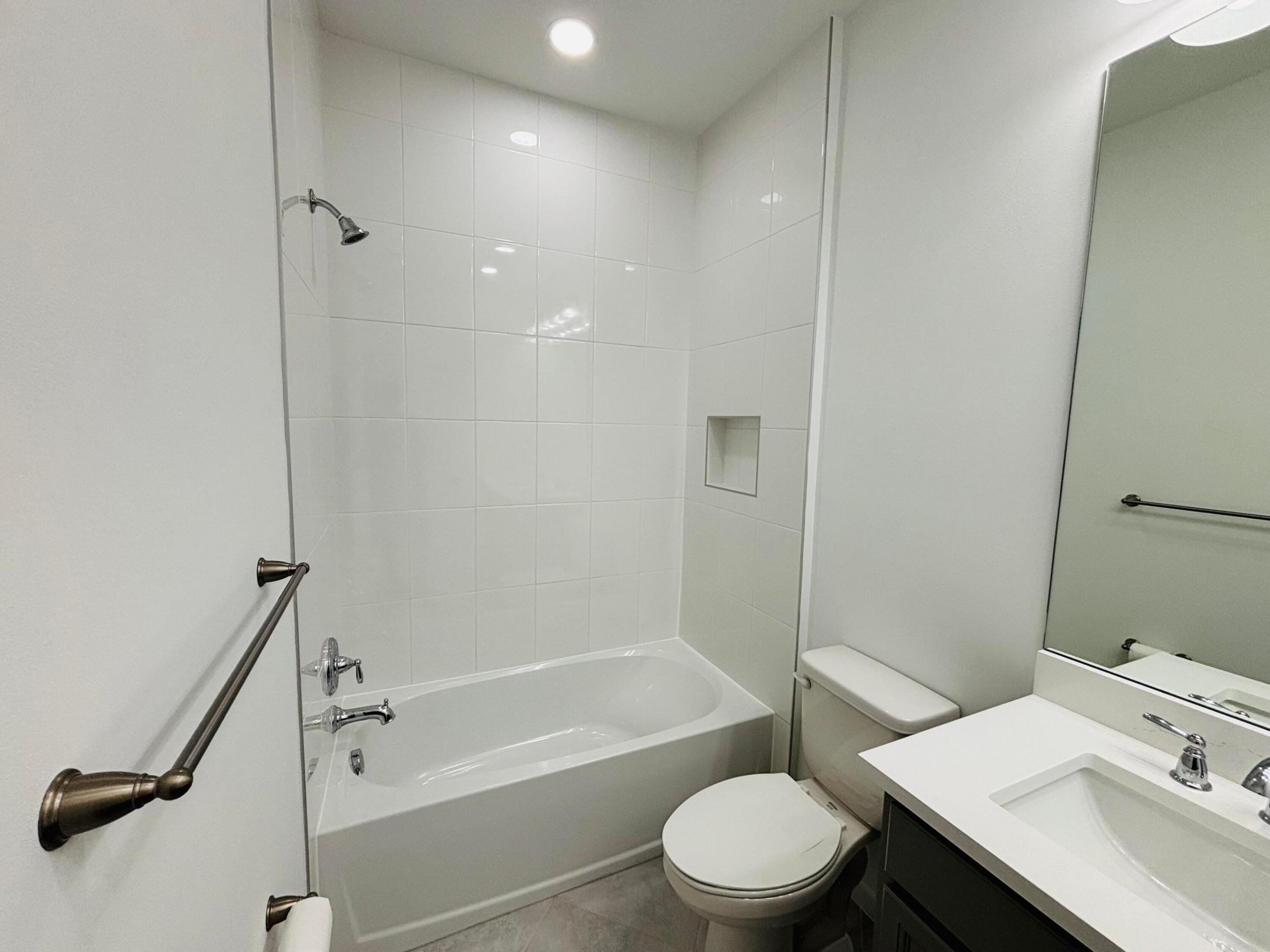 4302 Brookgreen Square Property Photo 47