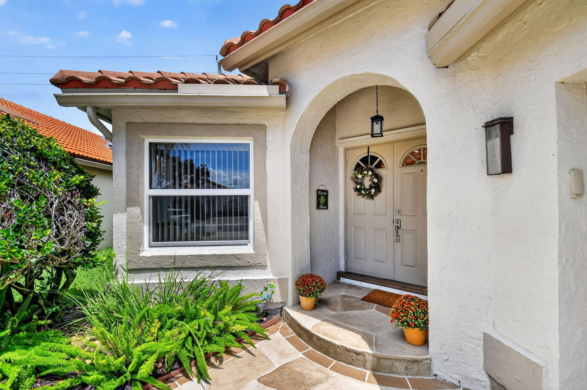 6097 Bay Isles Drive Property Photo 2