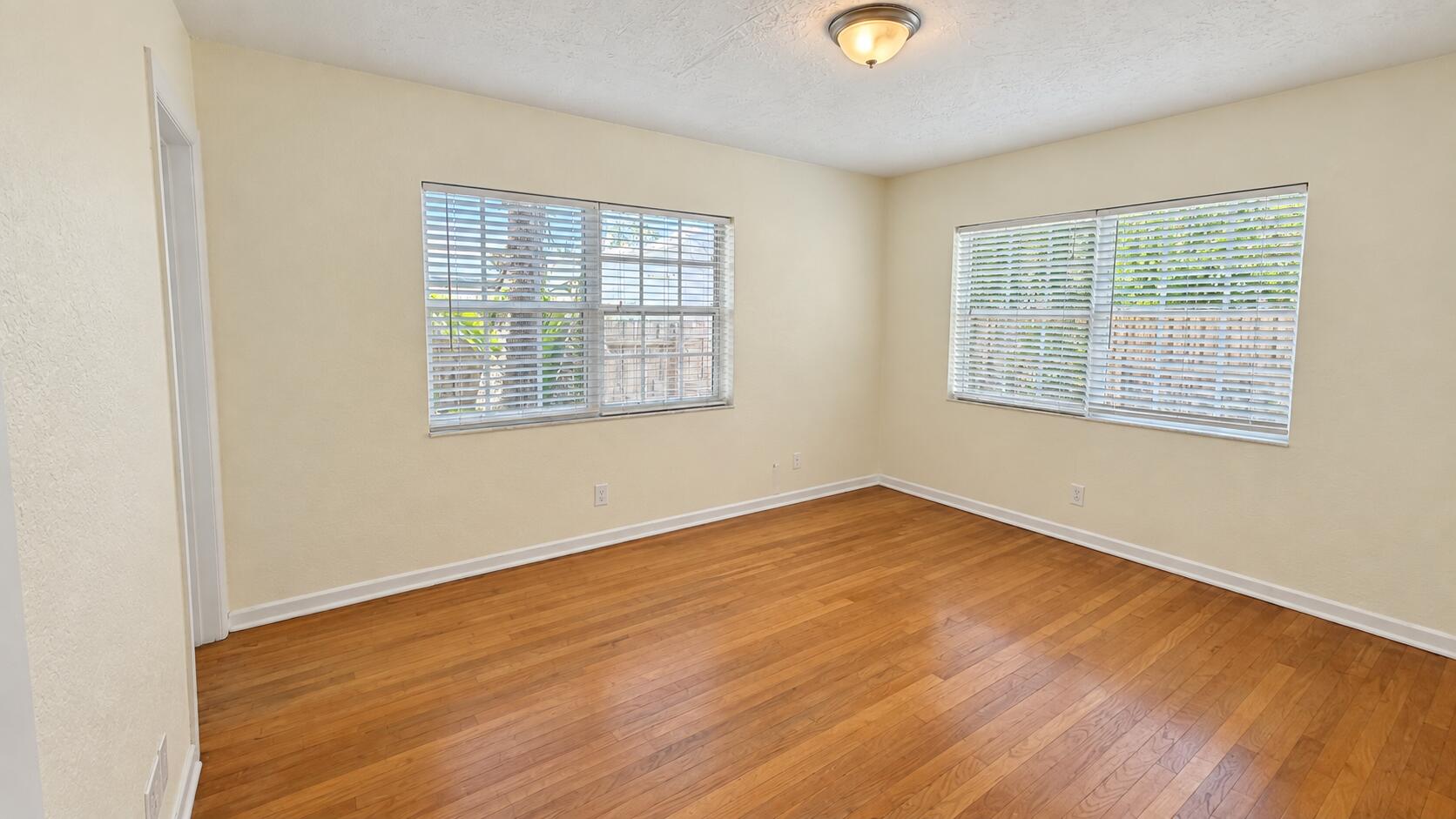 211 Dartmouth Drive Property Photo 16