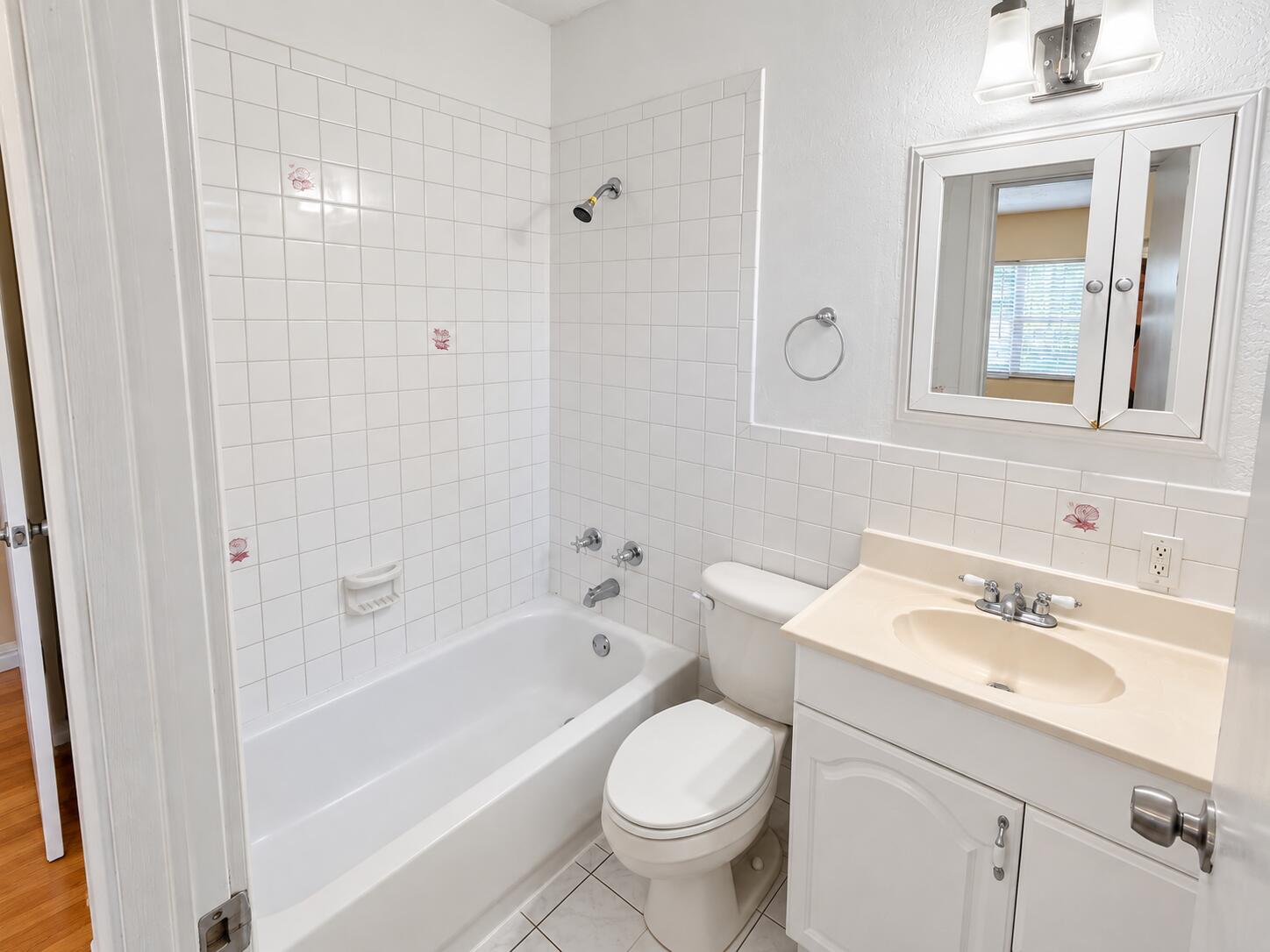 211 Dartmouth Drive Property Photo 17