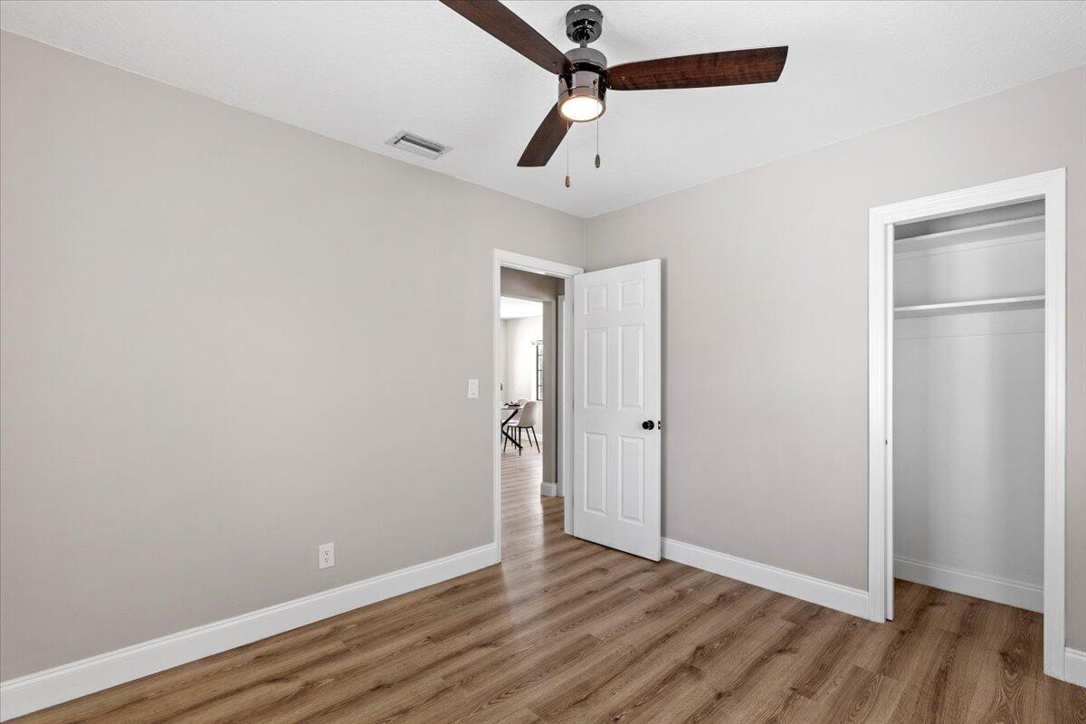1227 N Ocean Breeze Property Photo 20